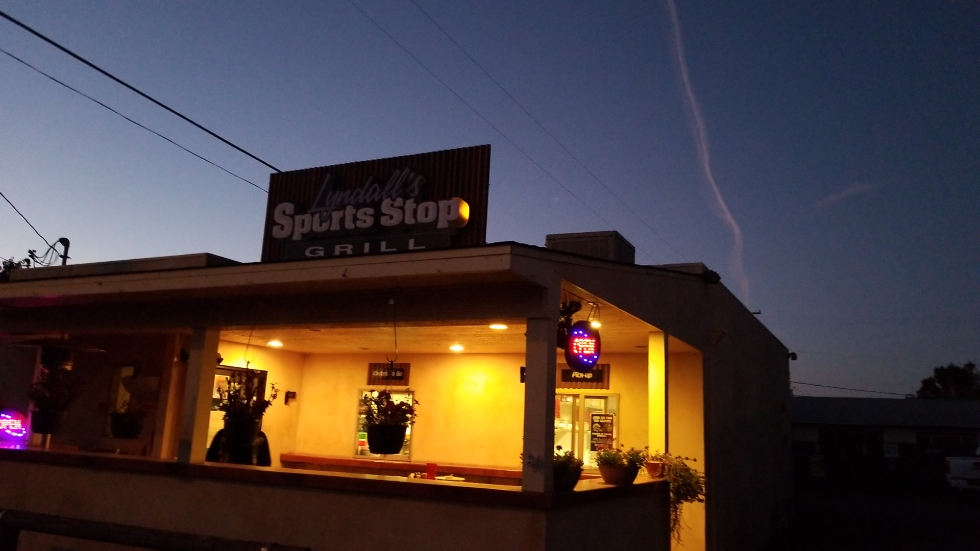 Lyndall's Sports Stop Grill