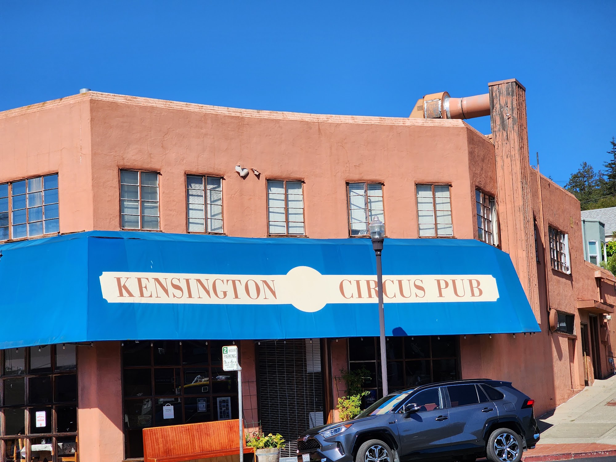 Kensington Circus Pub