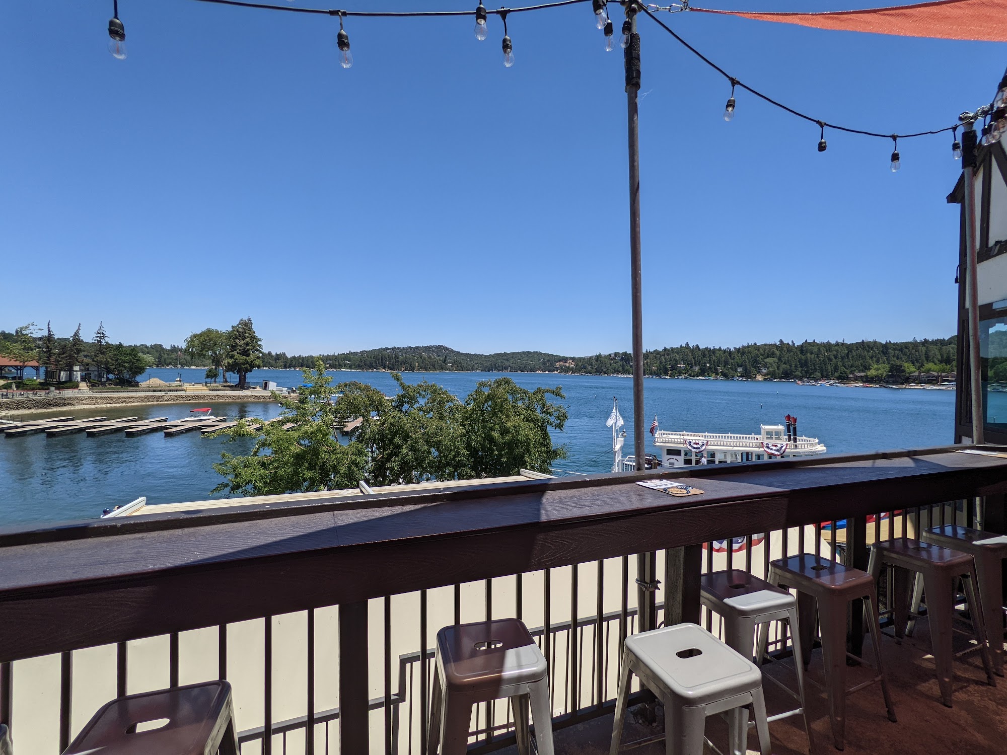 The Lakefront Tap Room Bar and Kitchen