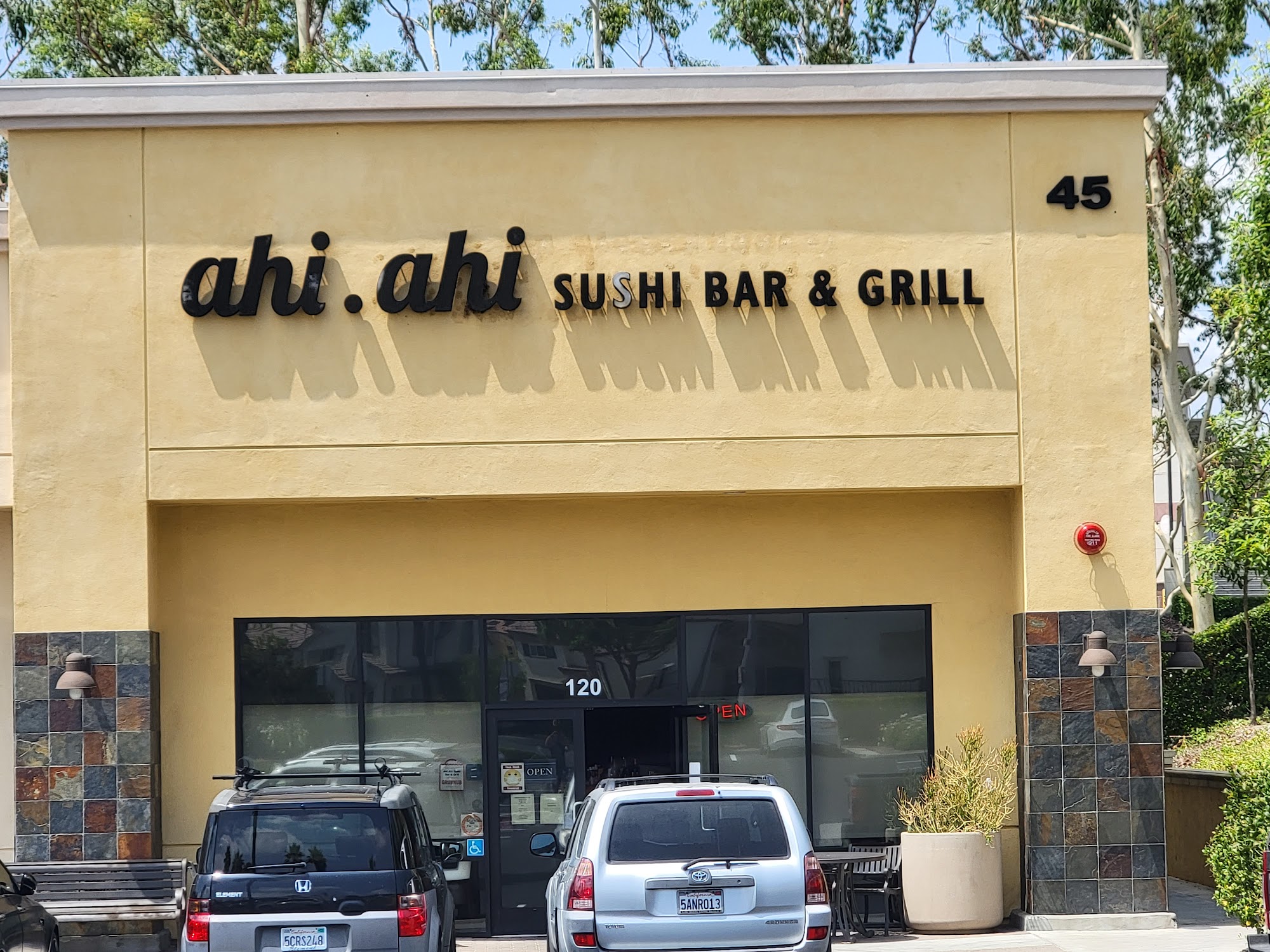 Ahi Ahi Sushi Bar and Grill