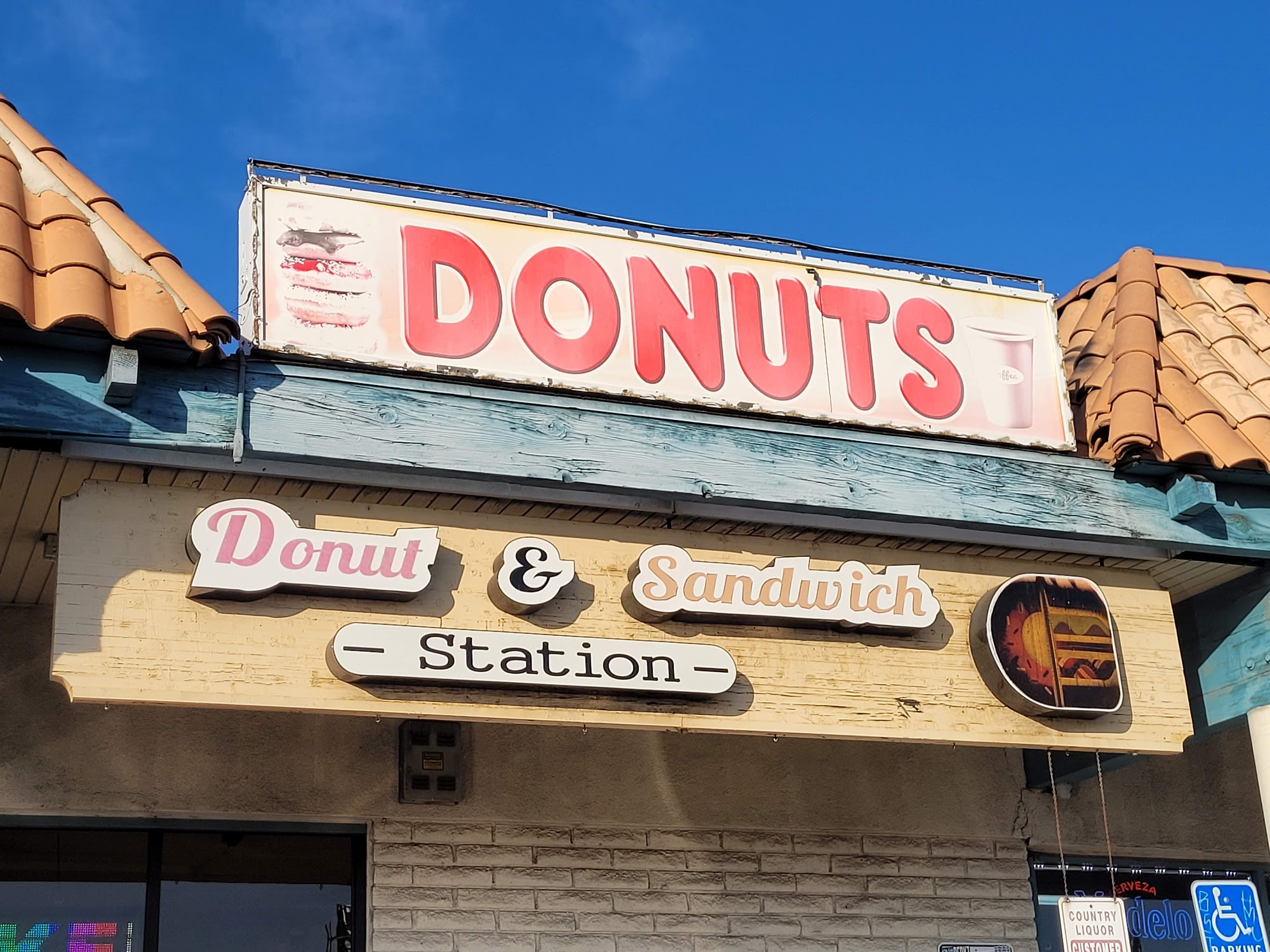 Donuts & Sandwich Station