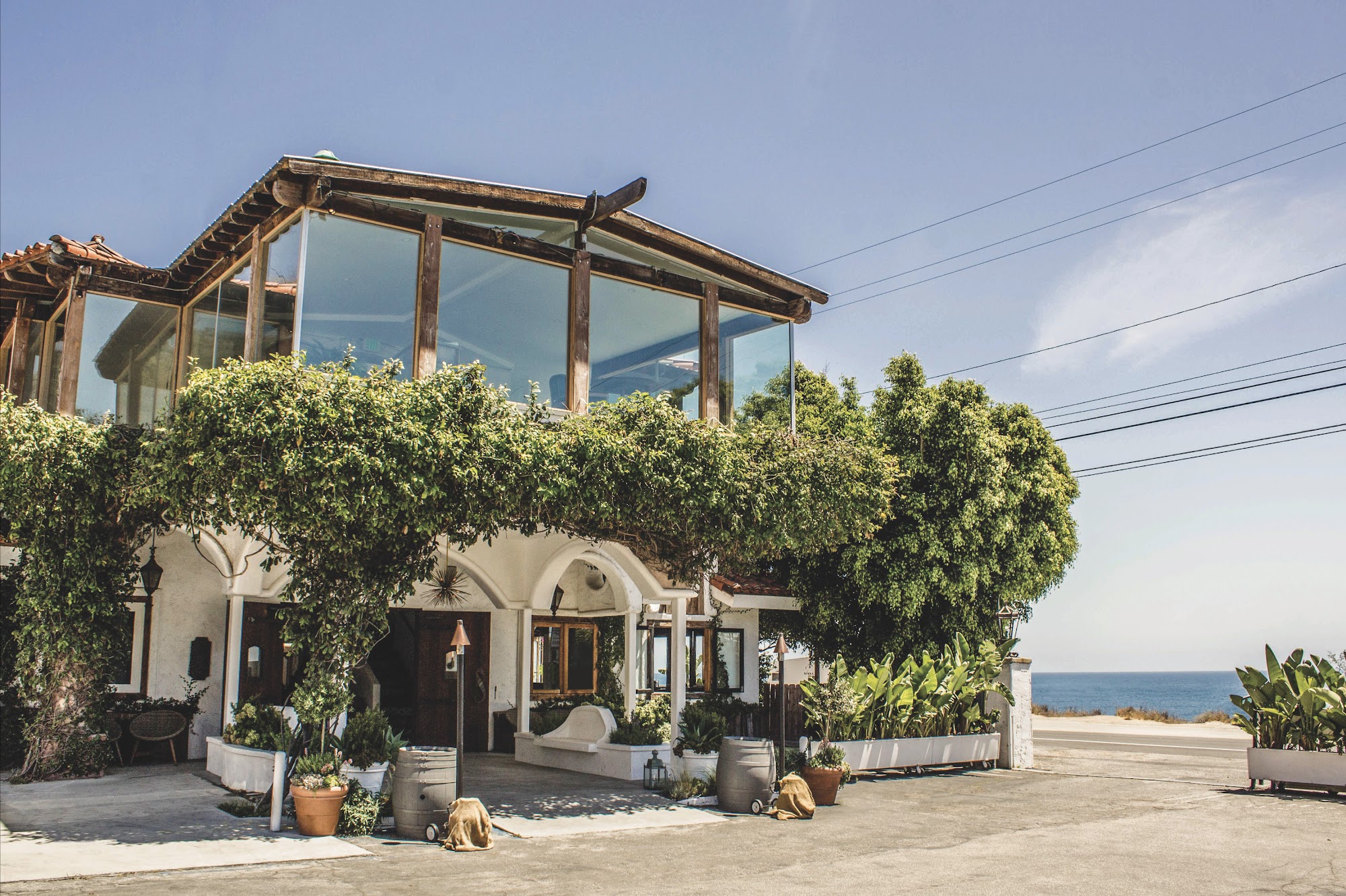 Calamigos Beach Club Restaurant & Lounge