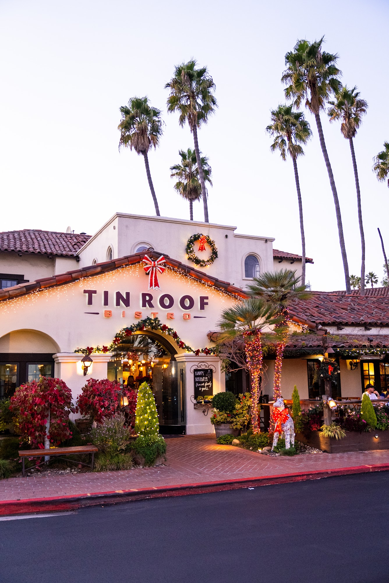 Tin Roof Bistro