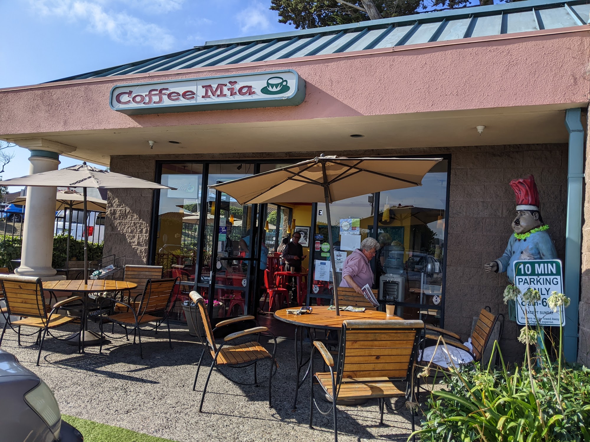 Café Mia Brew Bar & Bistro