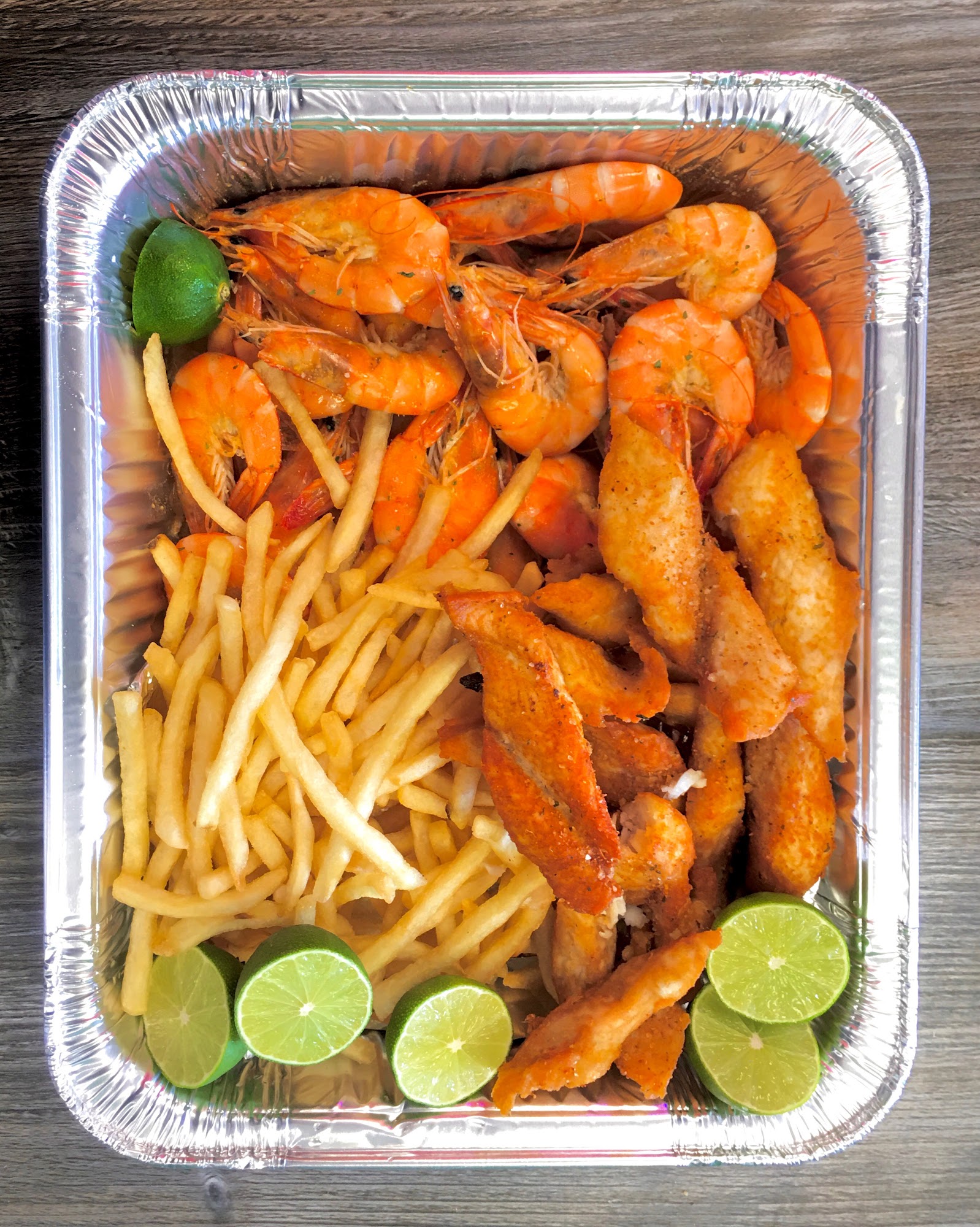 Antojito’s y Mariscos La Morena