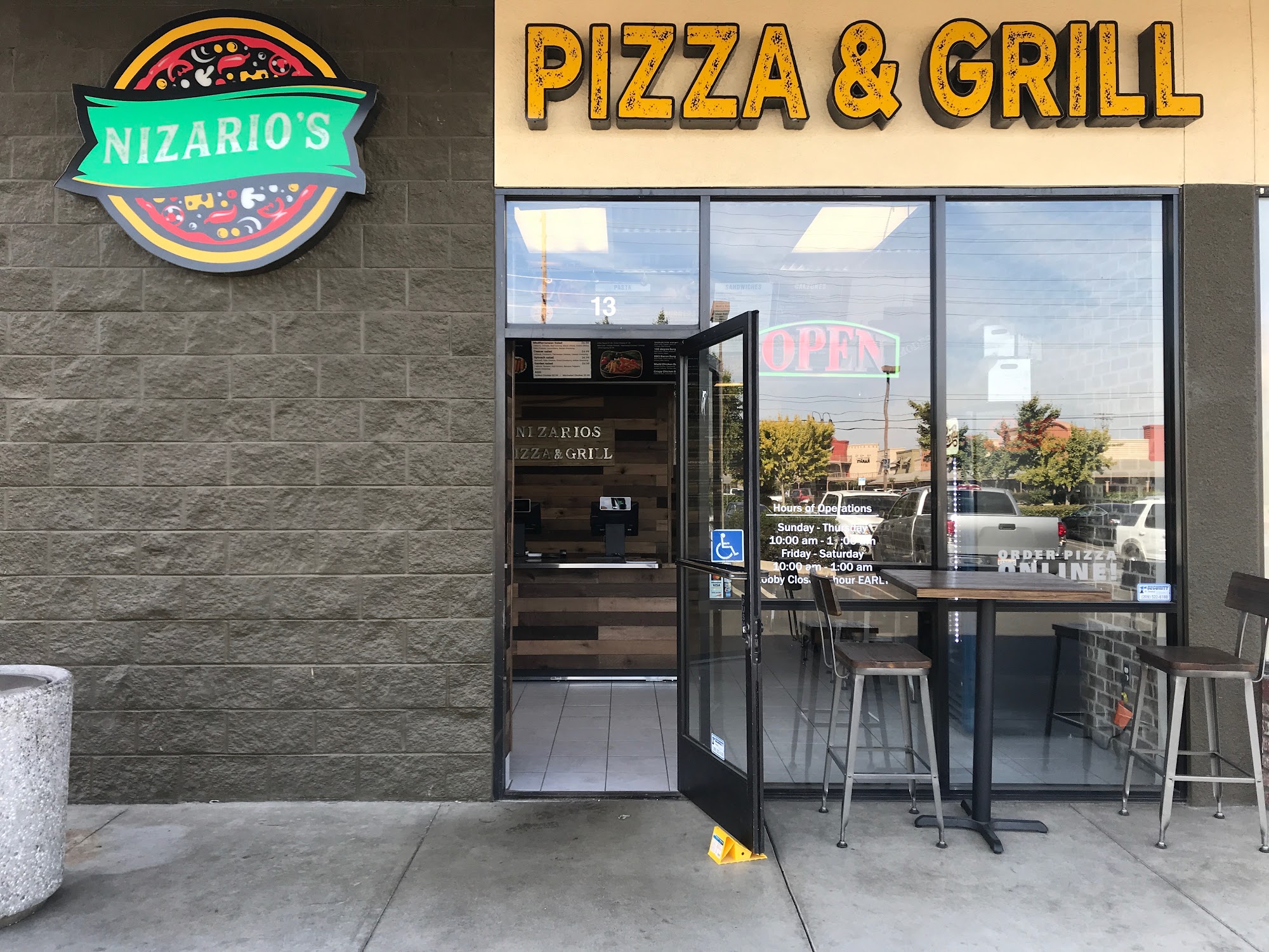 Nizario's Pizza & Grill