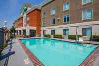 Holiday Inn Express & Suites Modesto-Salida, an IHG Hotel