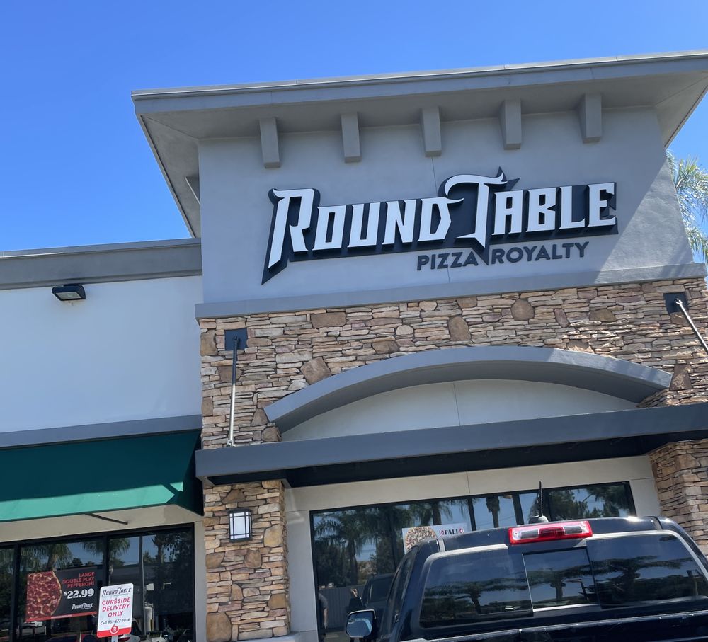 Round Table Pizza