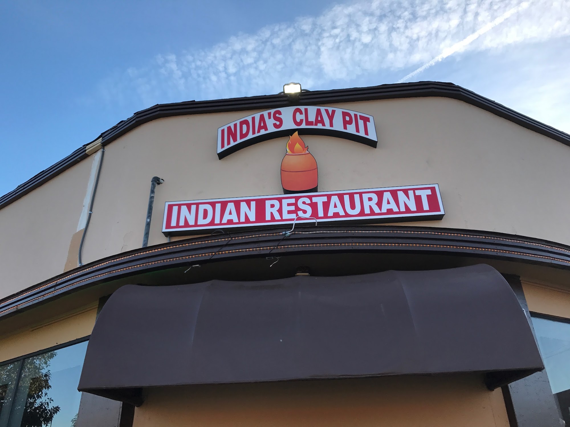 India's Clay Pit NoHo Best Indian Restaurant North Hollywood