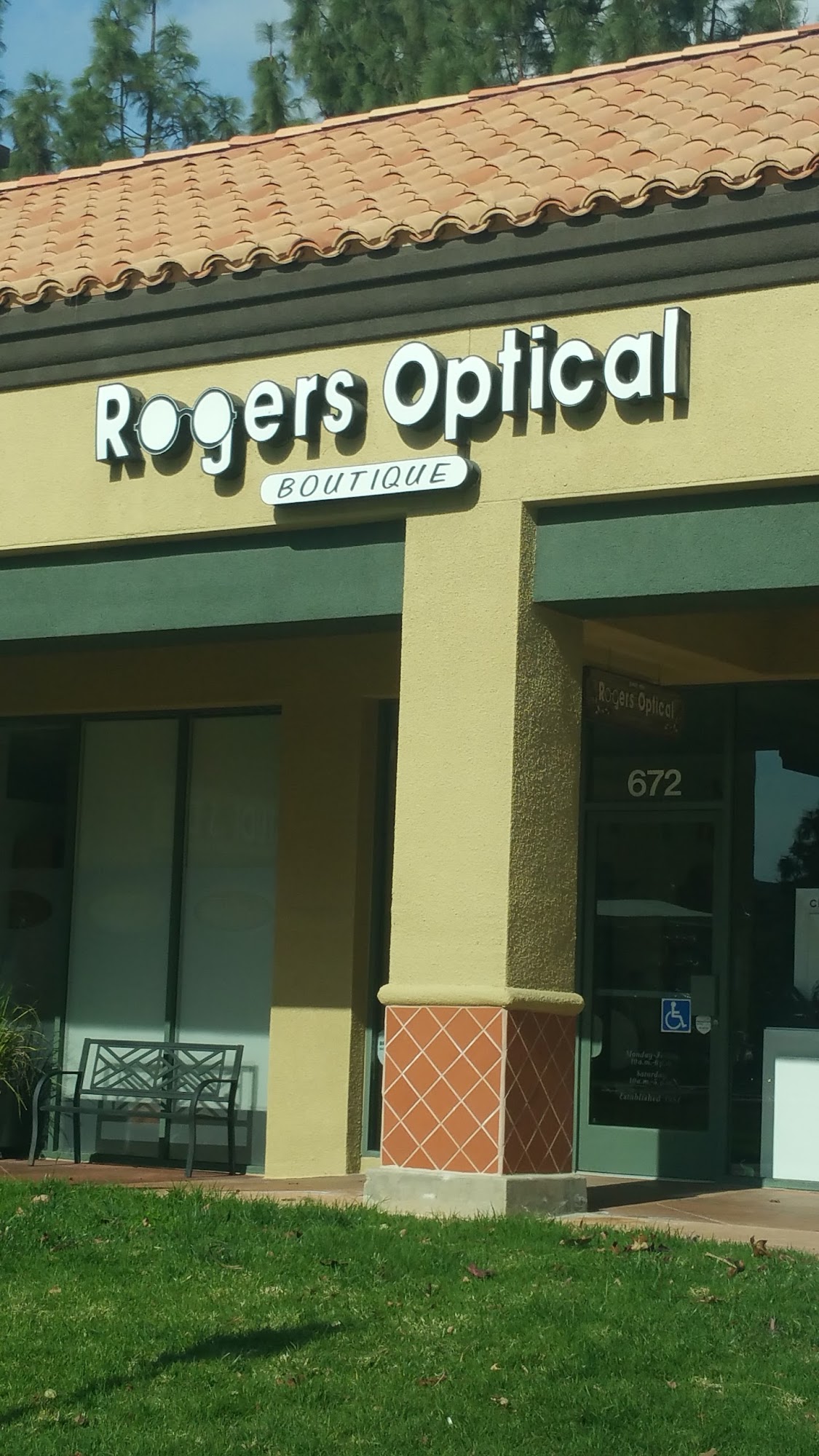 Rogers Optical Boutique 672 Lindero Canyon Rd, Oak Park California 91377