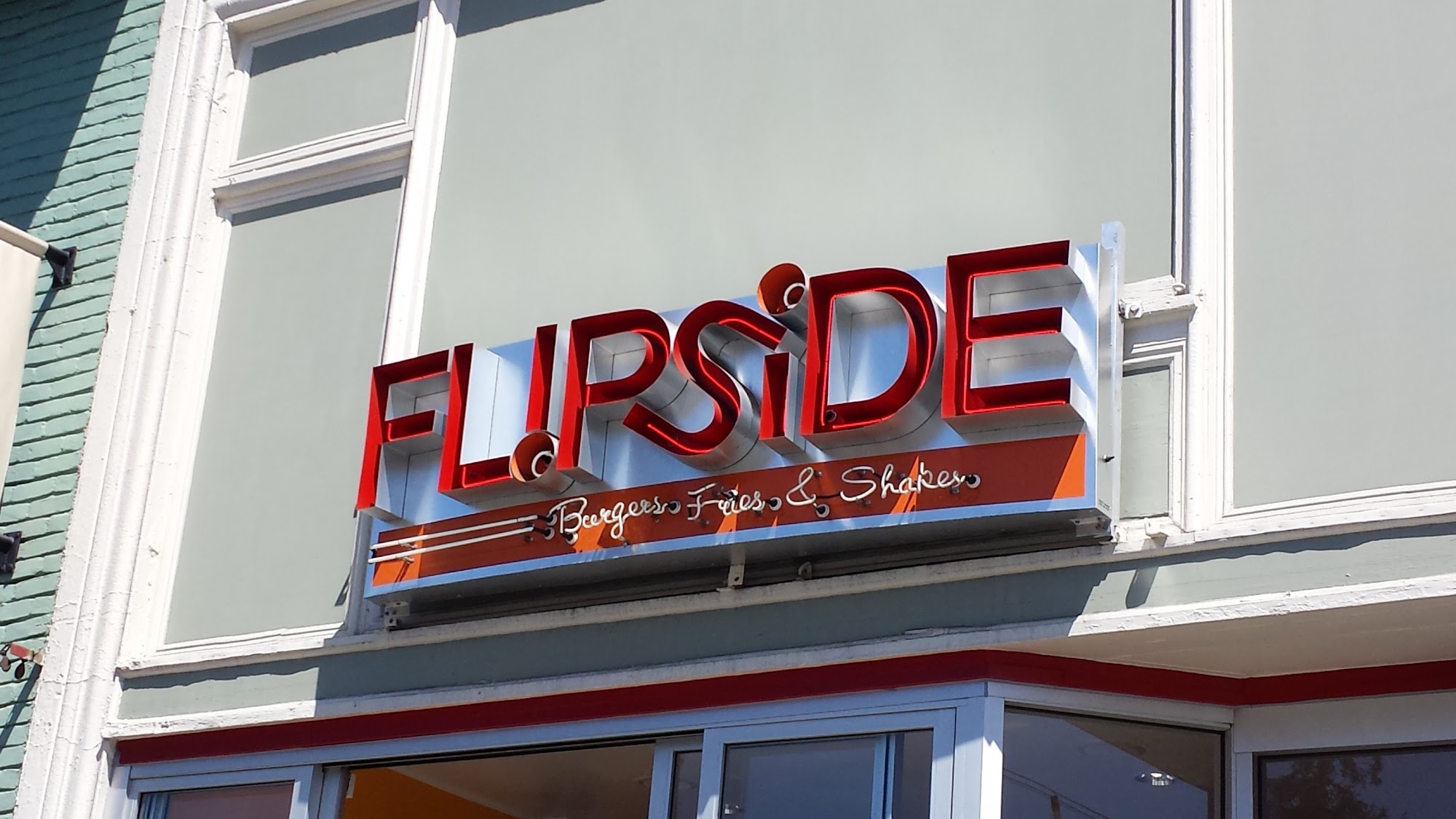 Flipside Burgers, Fries and Shakes