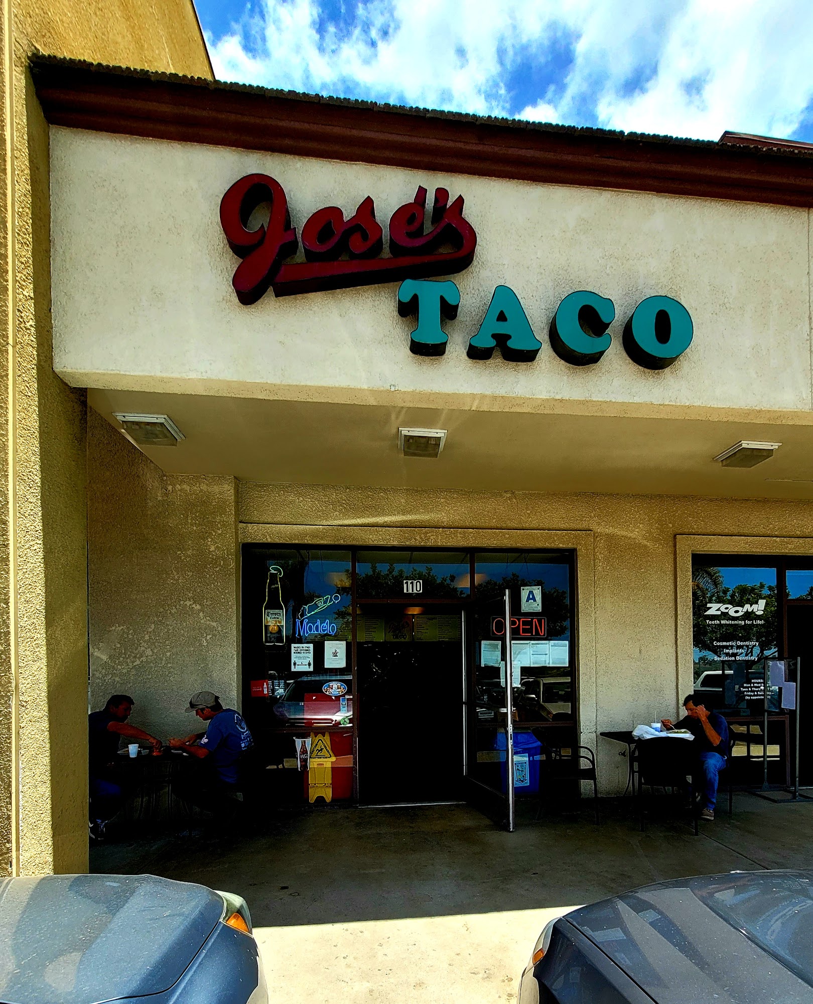 Jose's Taco Shop