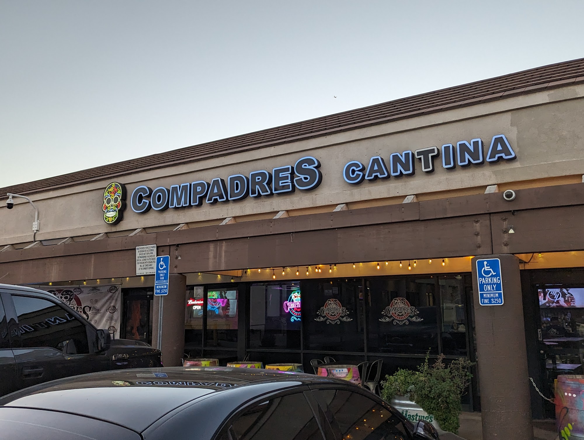 Compadres Cantina