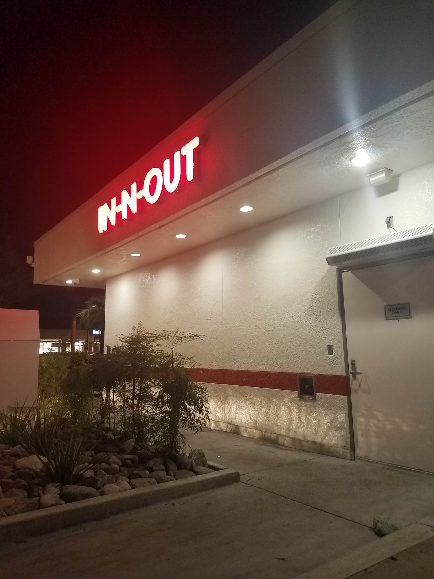 In-N-Out Burger