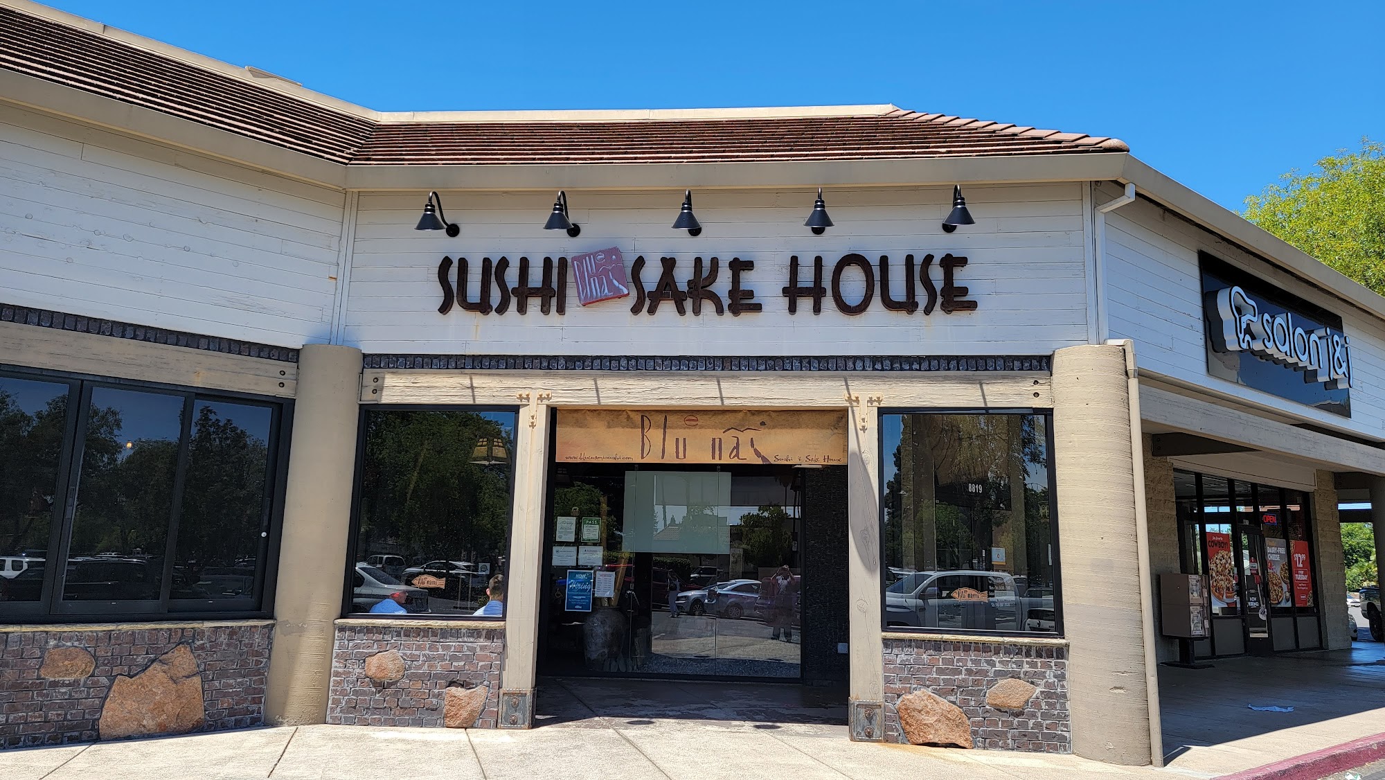 Blue Nami | Sushi & Sake House