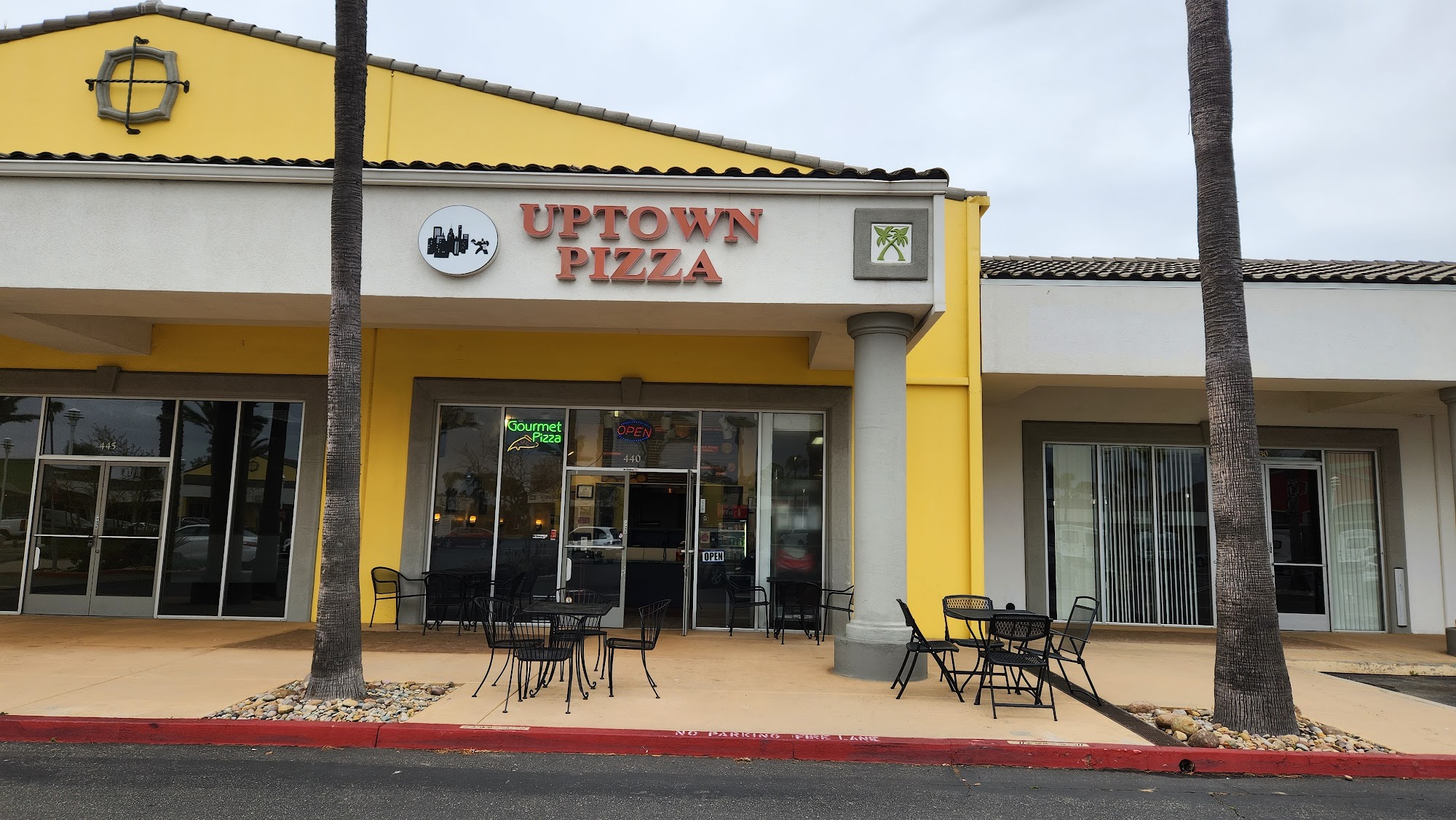 Uptown Pizza