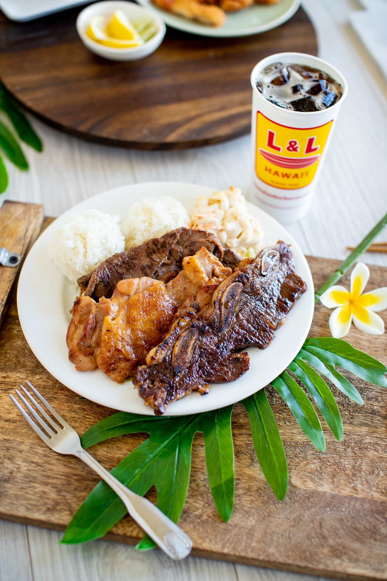 L & L Hawaiian BBQ