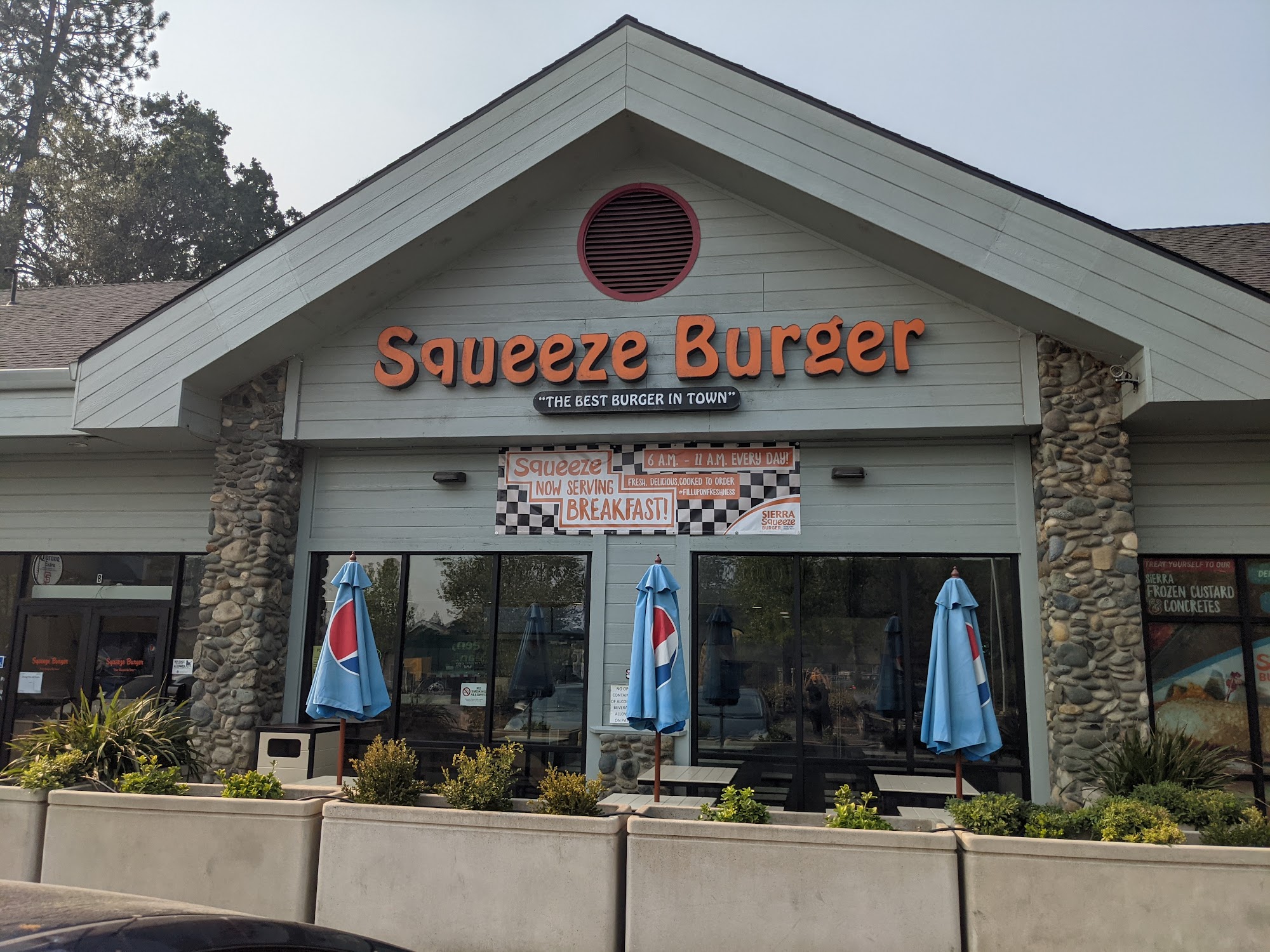 Sierra Squeeze Burger