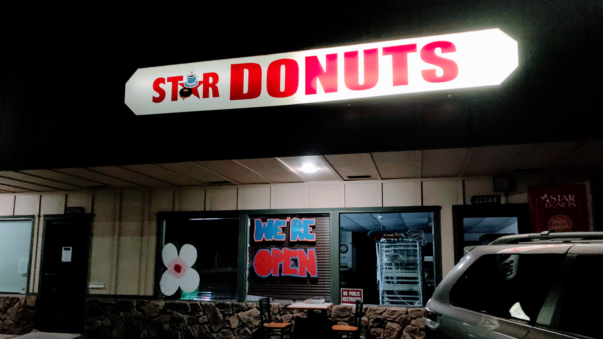 Star Donuts