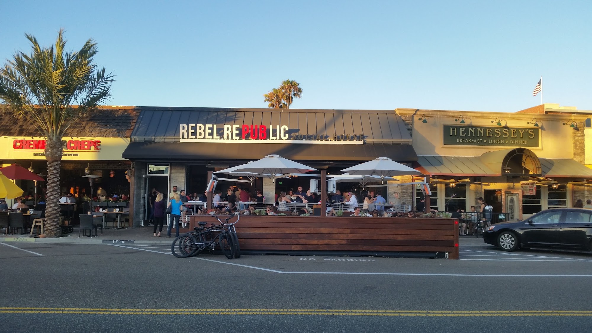 Rebel Republic Social House Redondo