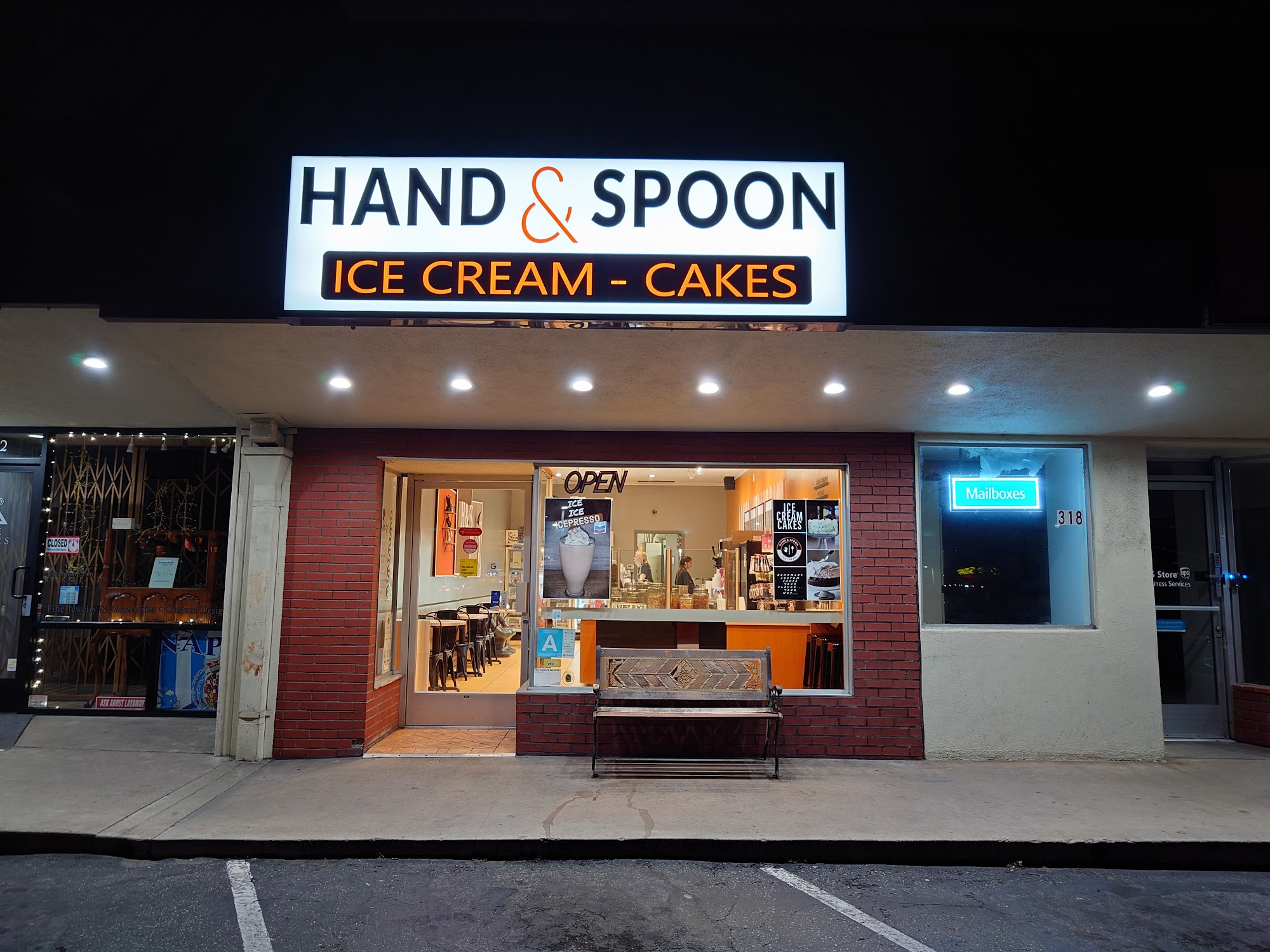 Hand & Spoon