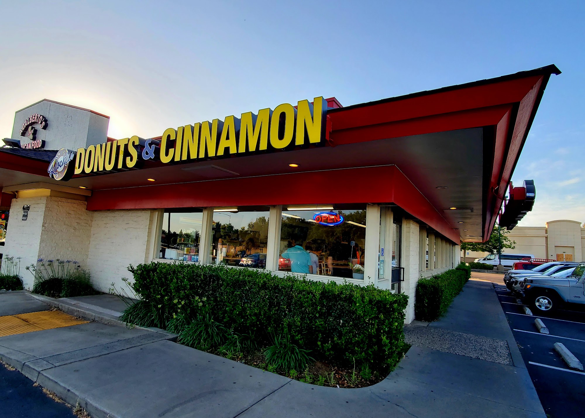 Rocklin Donuts & Cinnamon