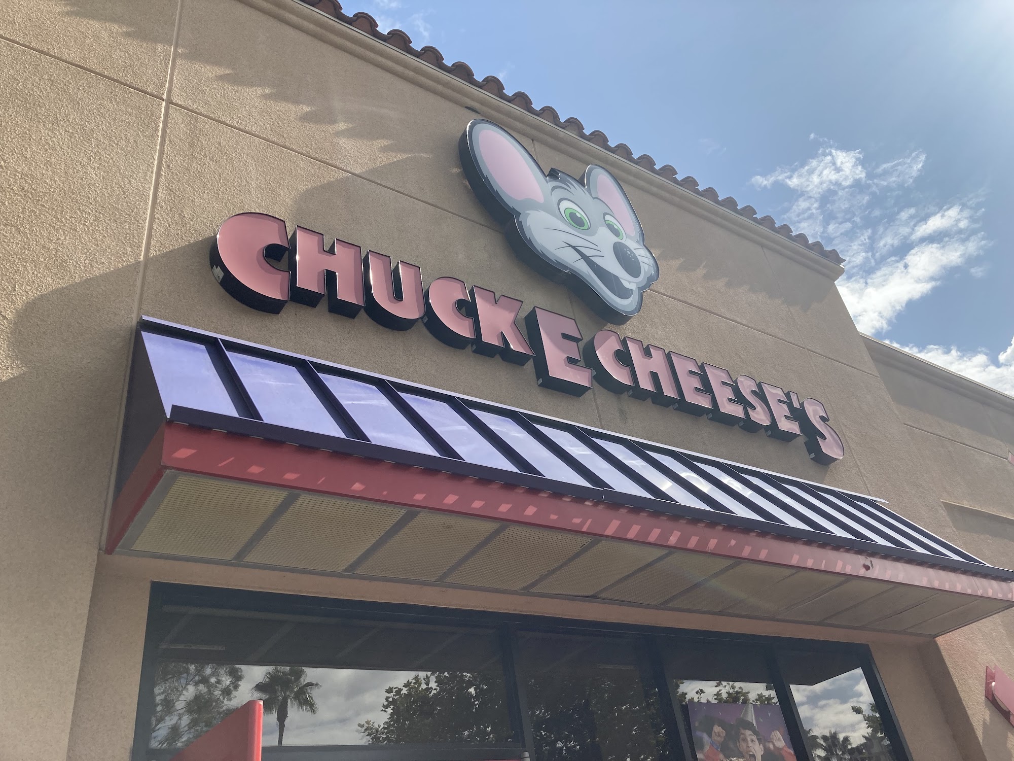 Chuck E. Cheese