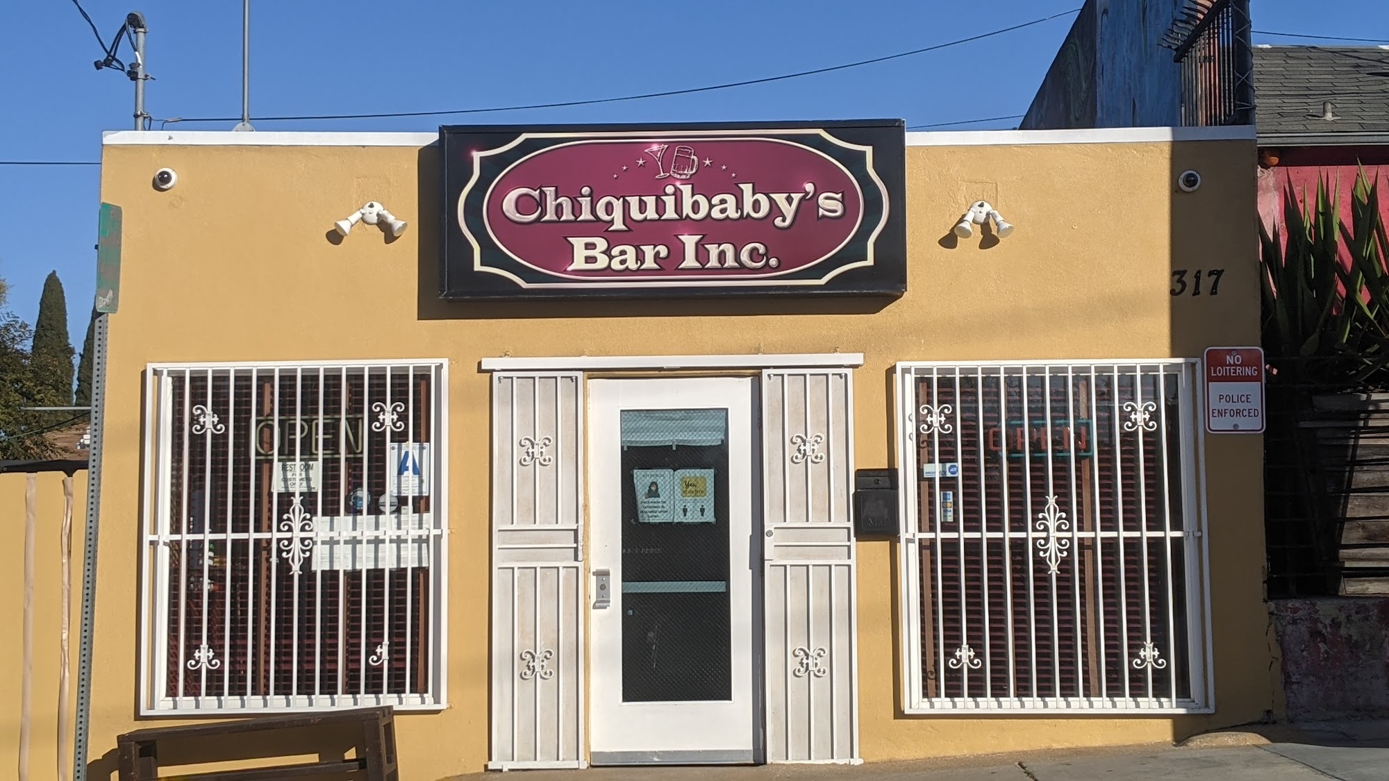 Chiquibaby's Bar