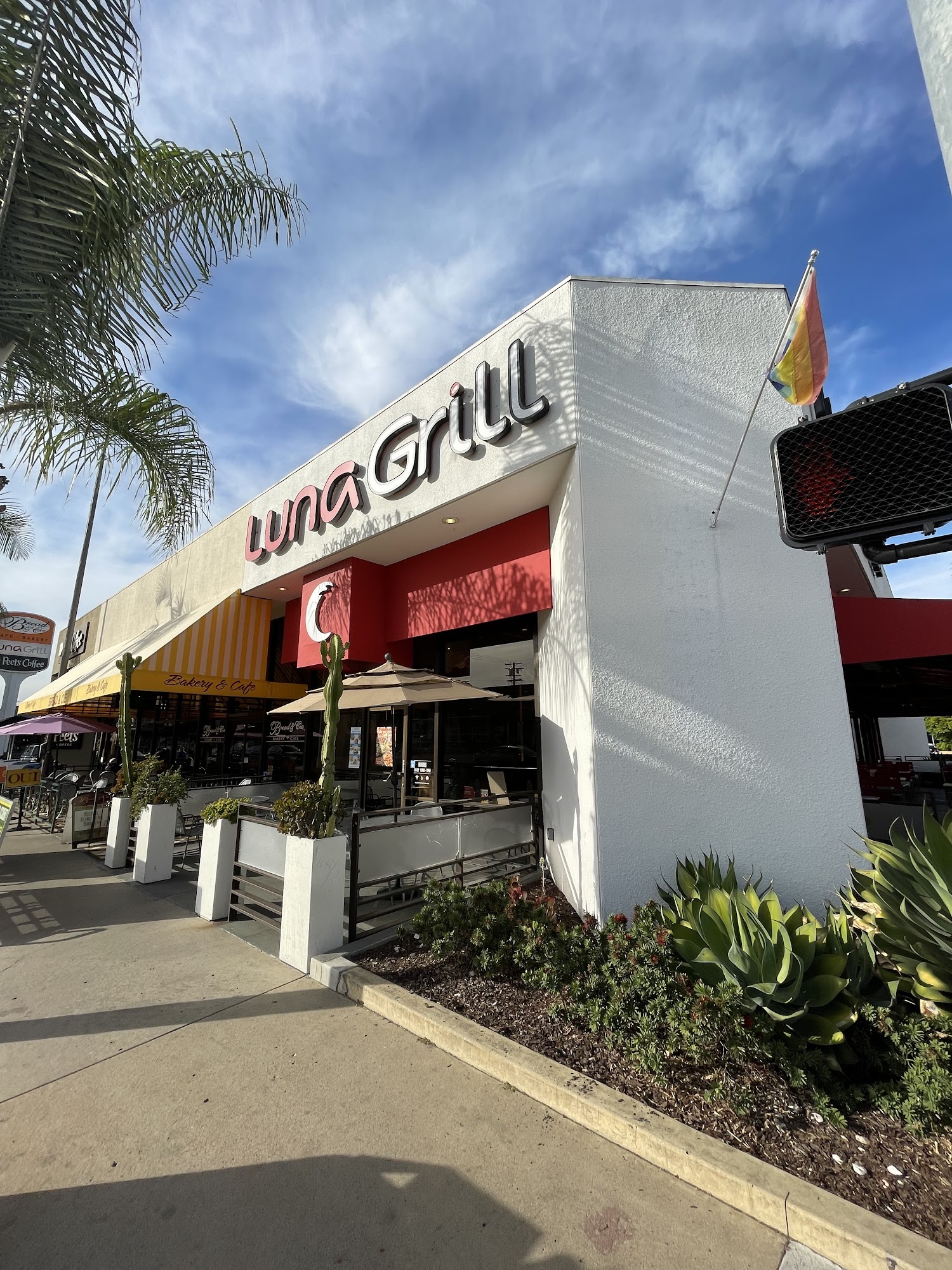 Luna Grill Hillcrest