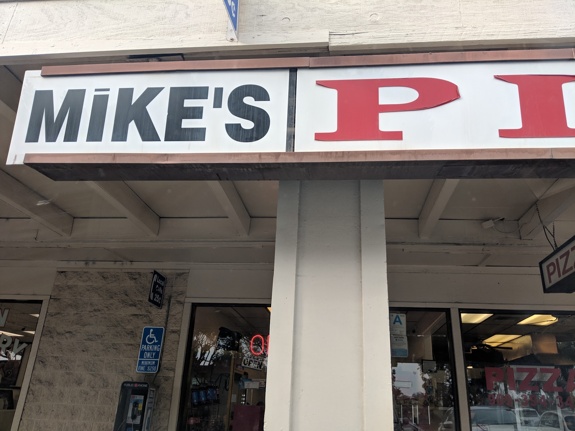 Mike's Pizza