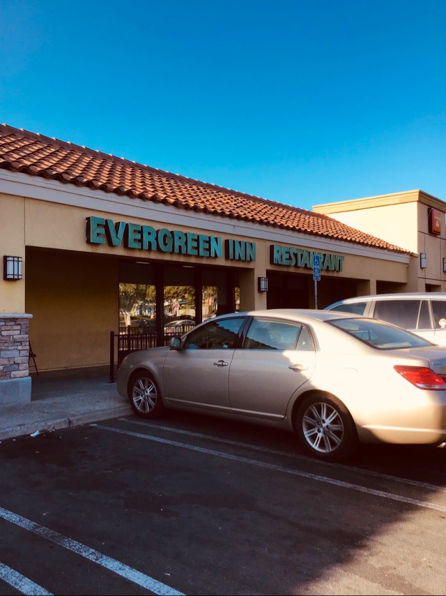 Evergreen Inn & Pub