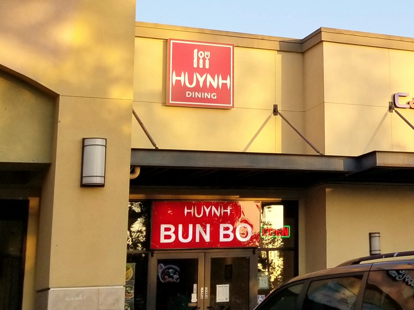 Huynh Dining (Bun Bo)