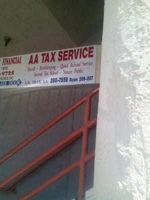 A A Notary Public