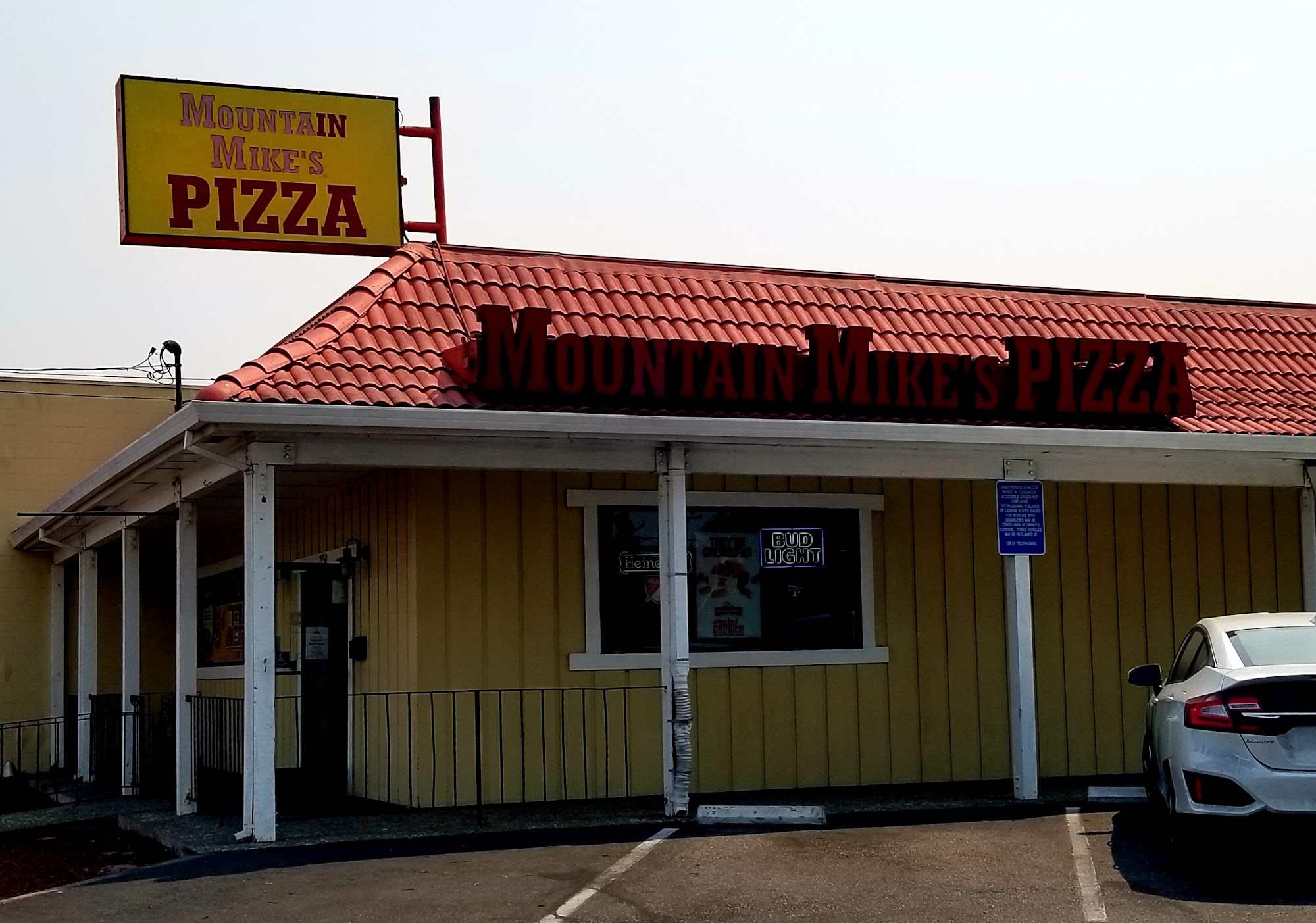 Mountain Mike's Pizza