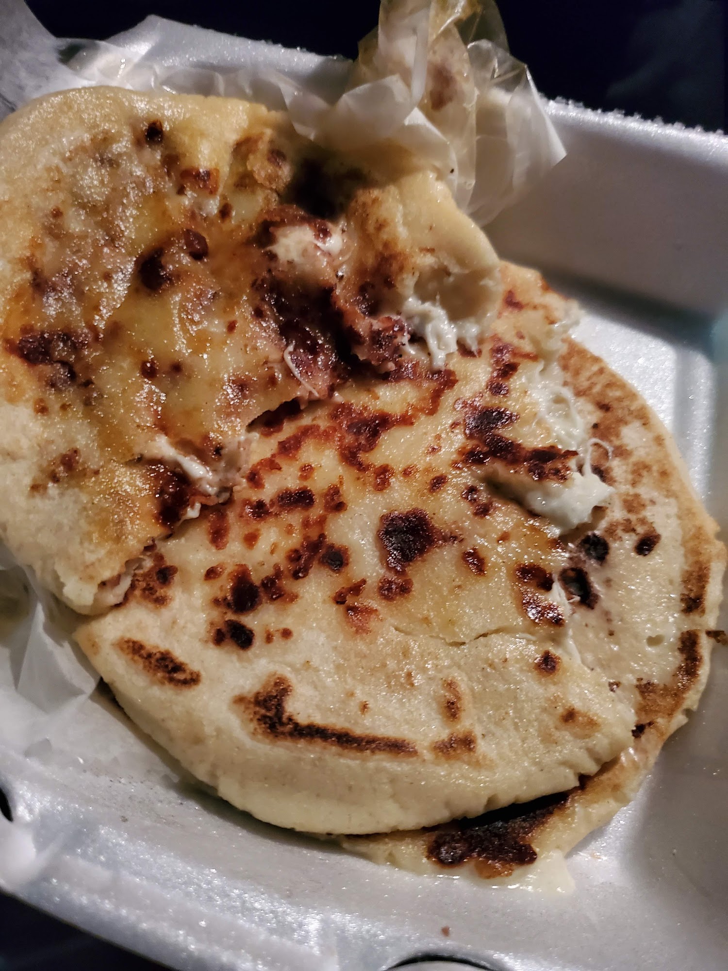 La Joya Salvadoreña truck food