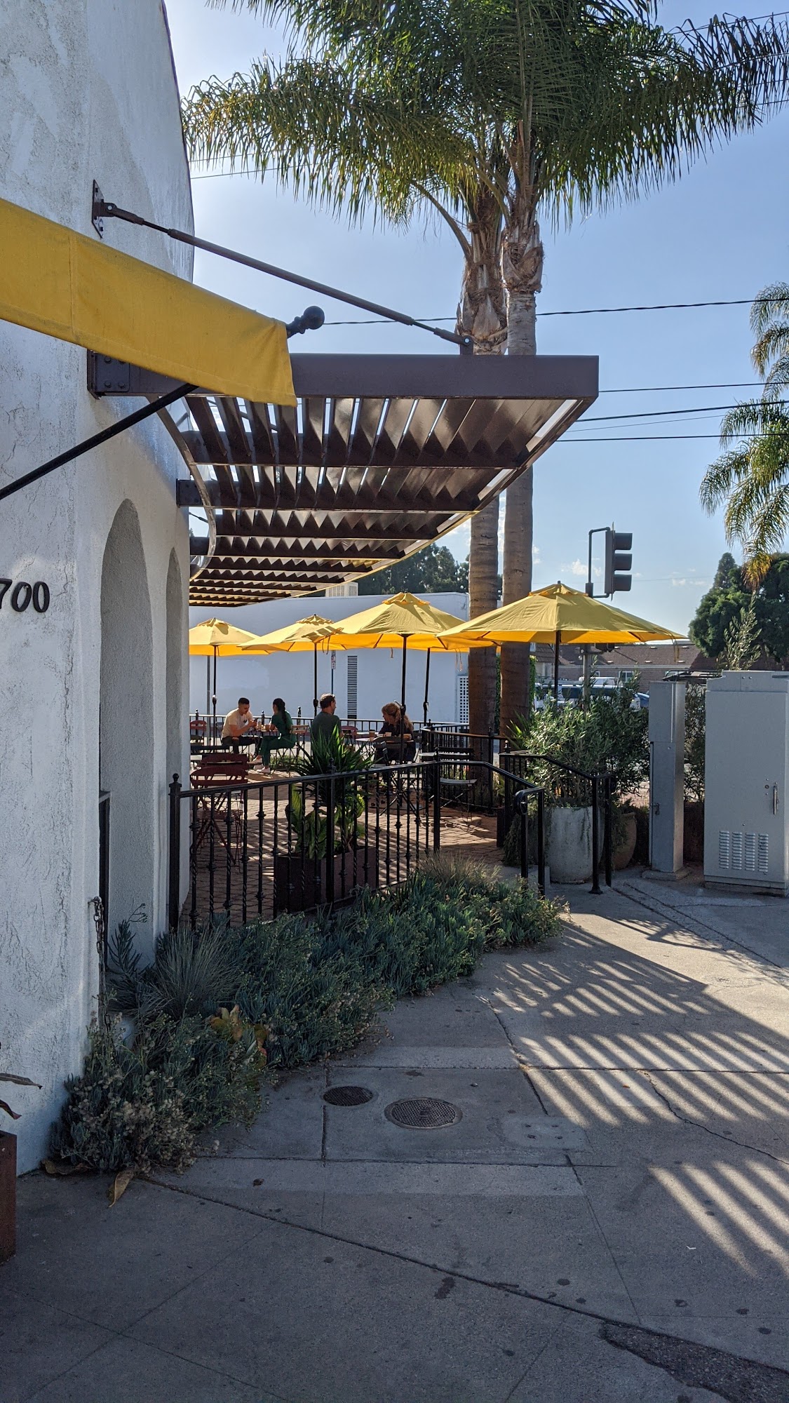Bree'Osh Bakery Café Santa Barbara