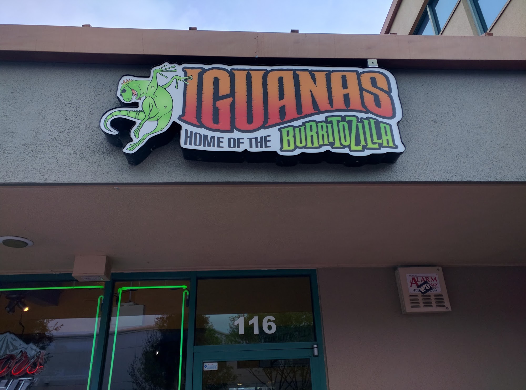 Iguanas Burritozilla