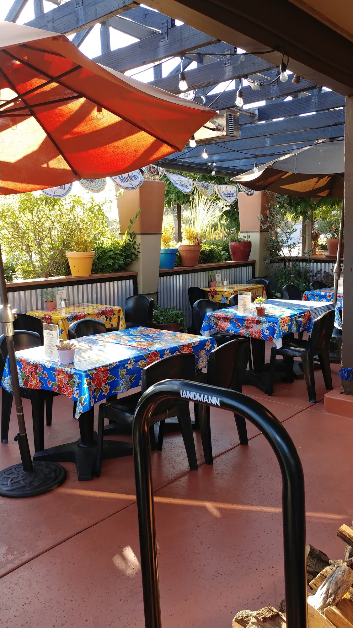 El Jardin Restaurant