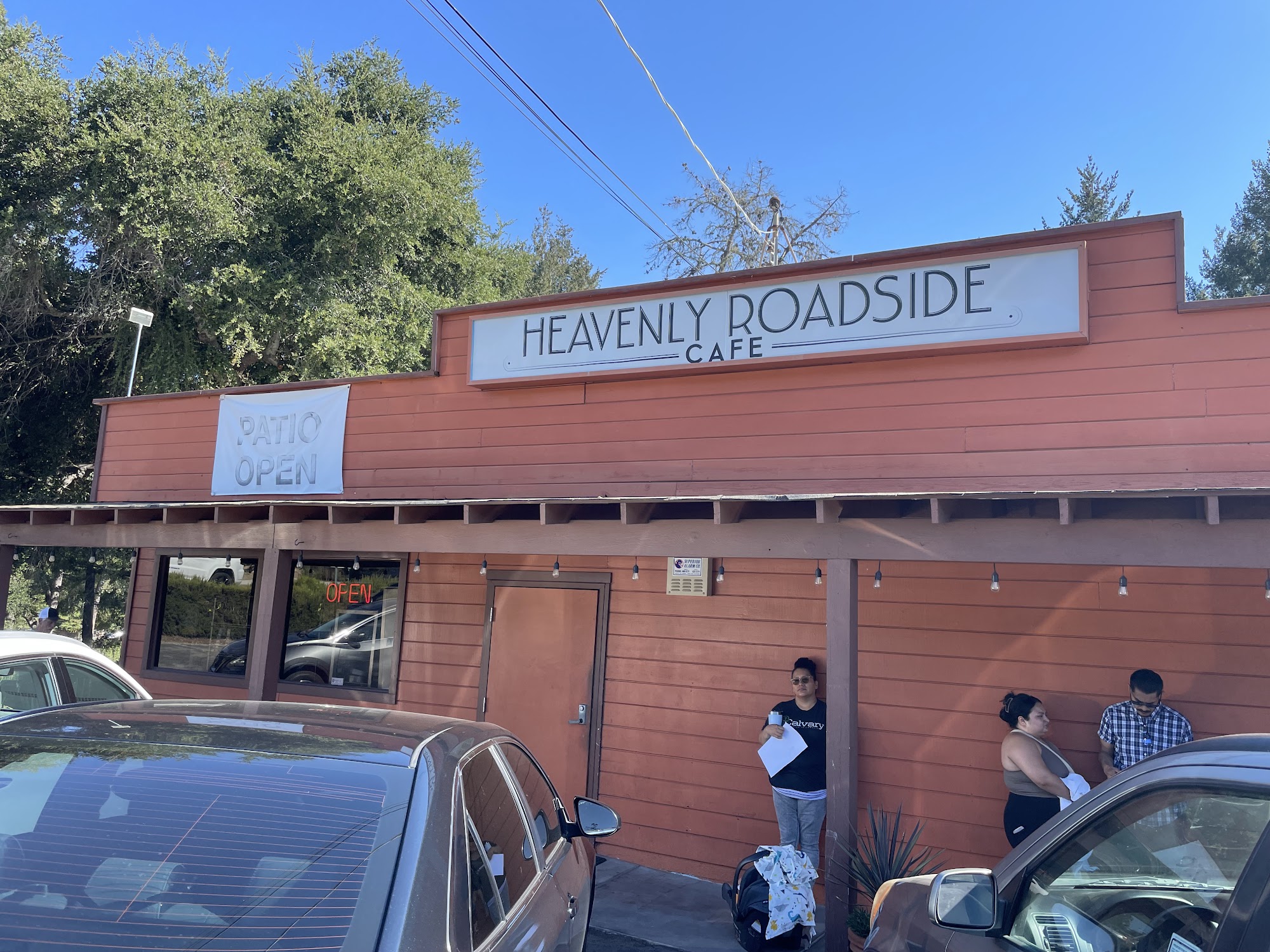 Heavenly Roadside Café