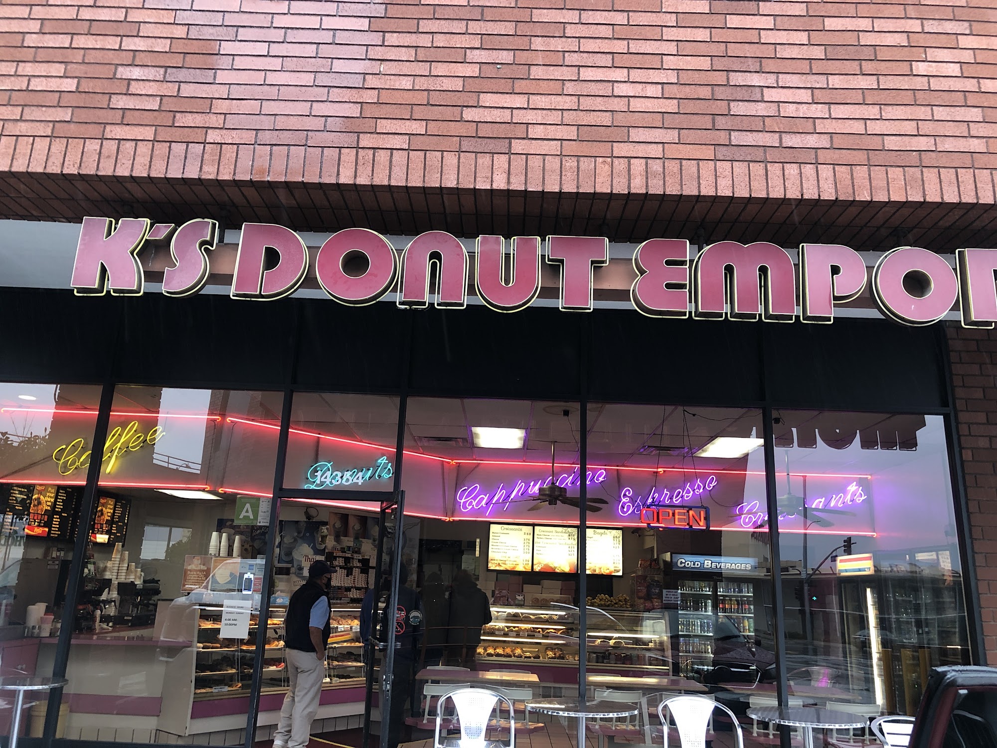 K's Donut Emporium