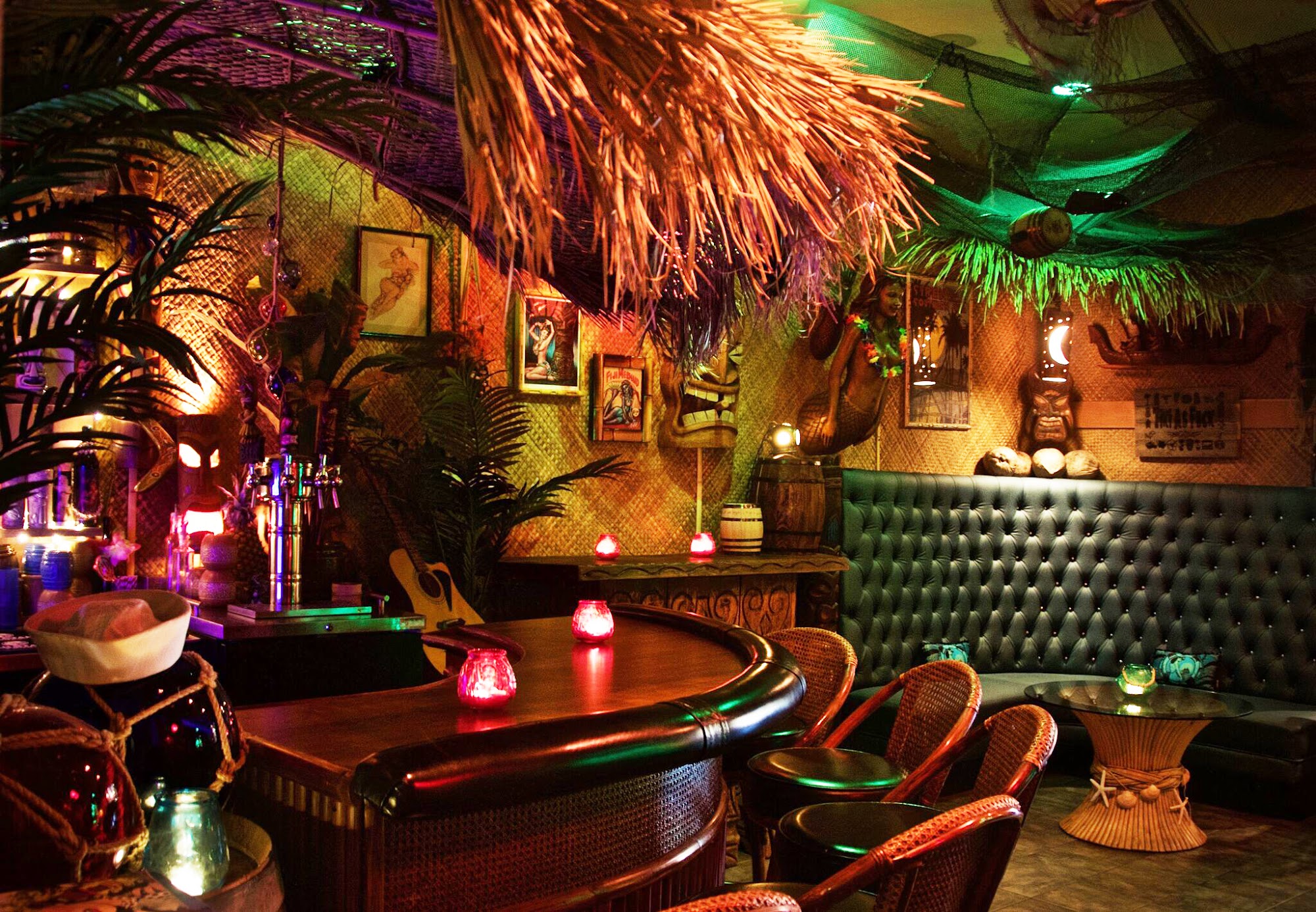 High Roller Tiki Lounge