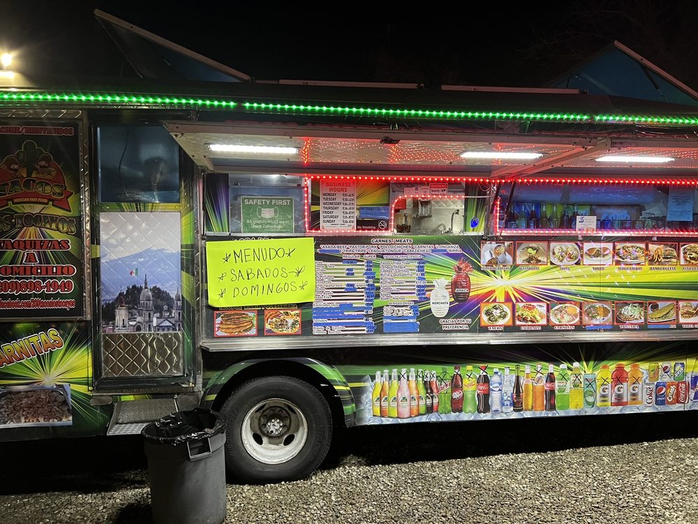 Los tocayos Mexican food truck