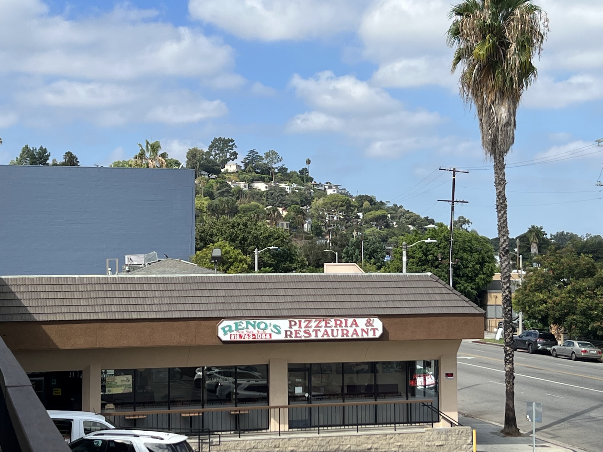 Reno's Pizzeria & Restaurant