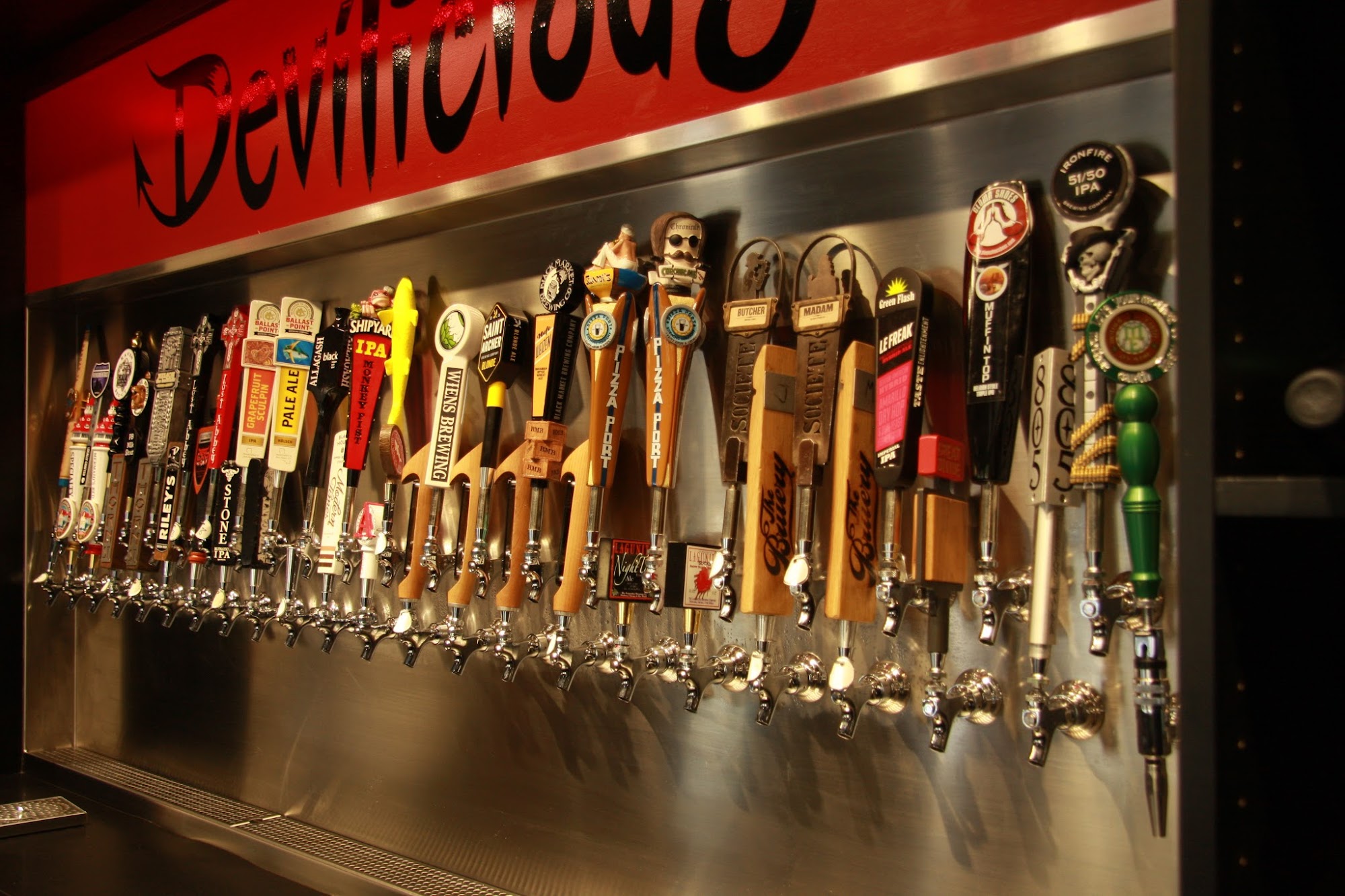 Devilicious Eatery & Tap Room