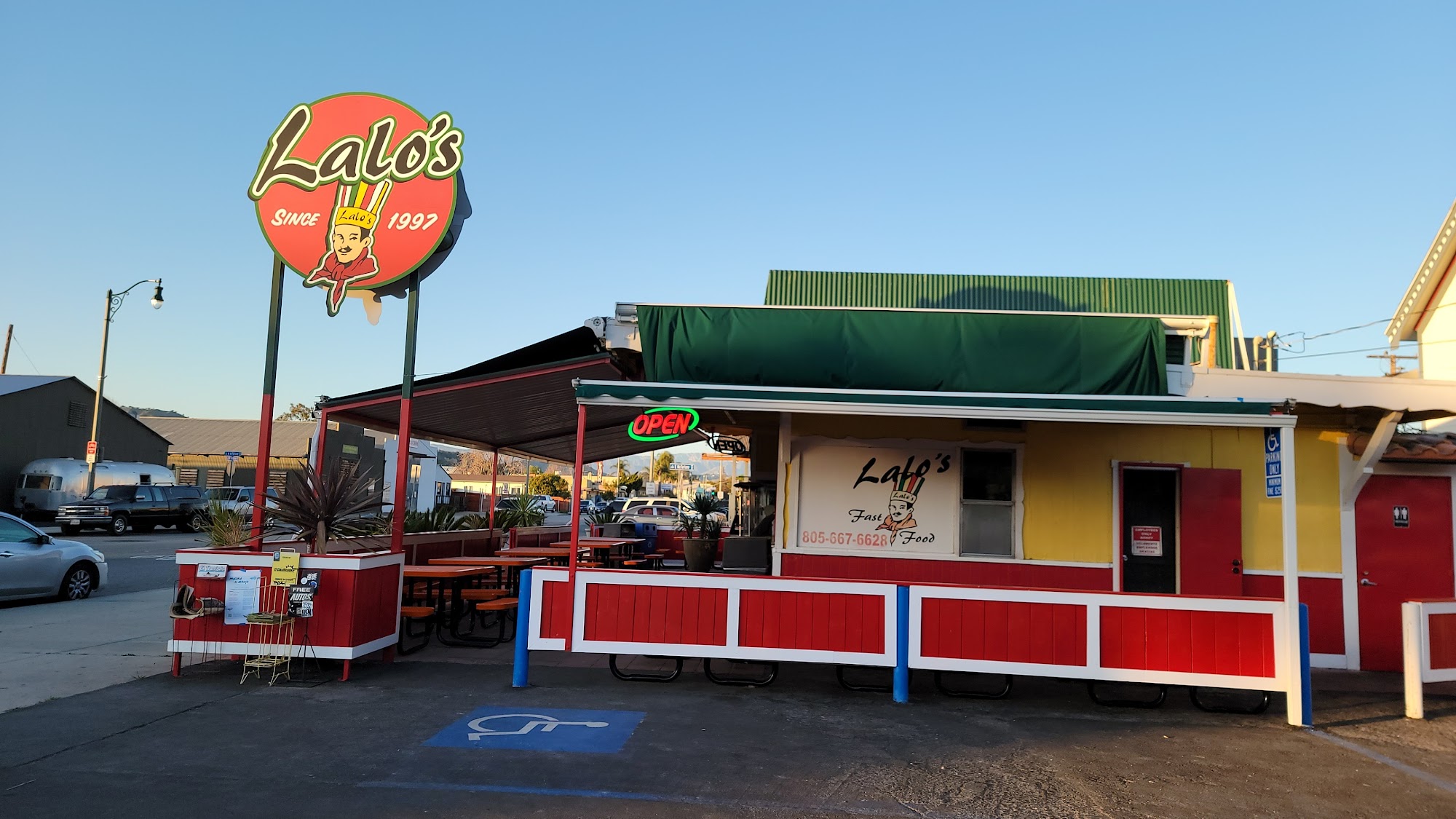 Lalo's Fast Food