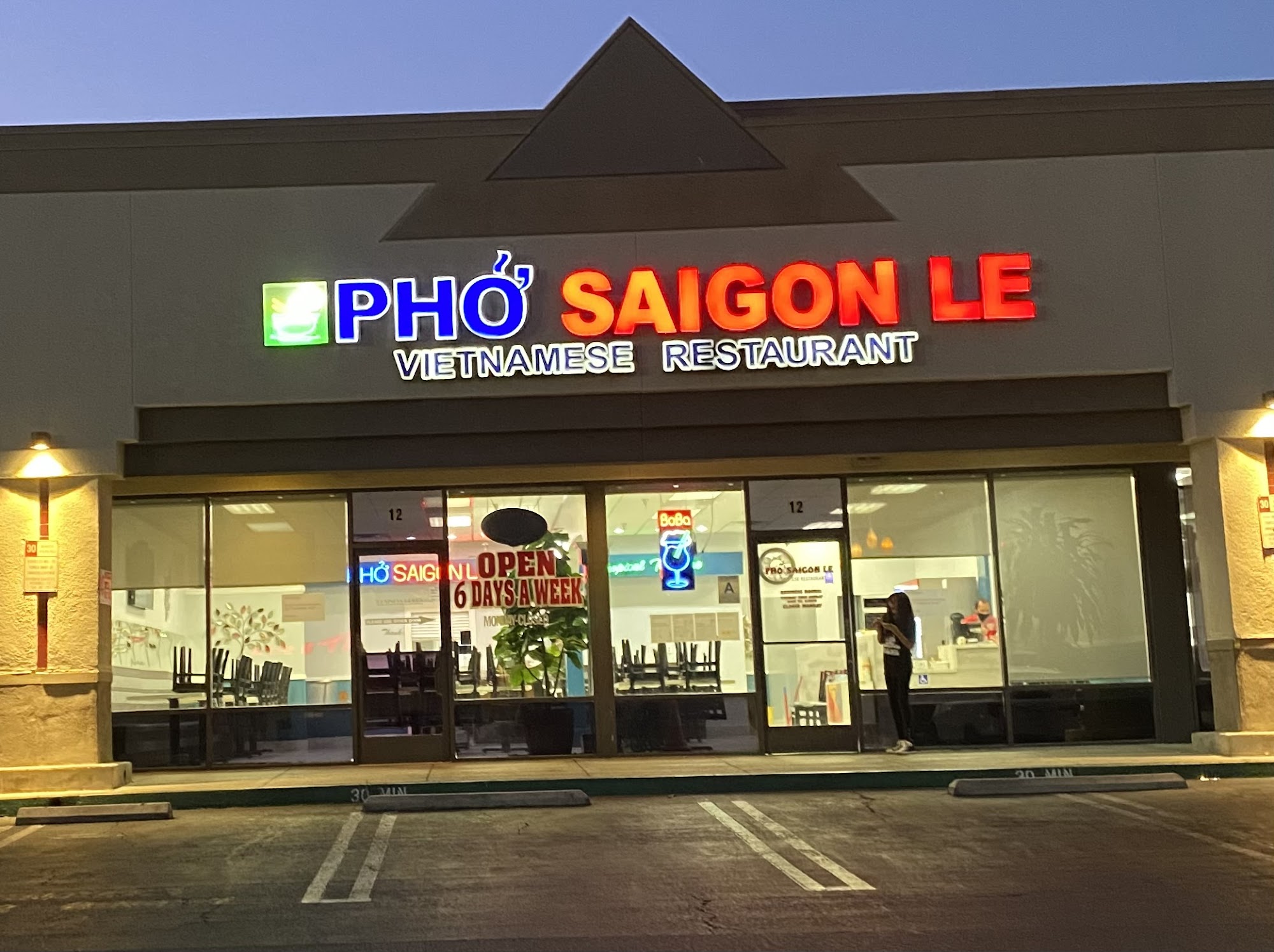 Pho Saigon Le