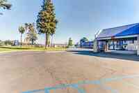 Motel 6 Visalia, CA