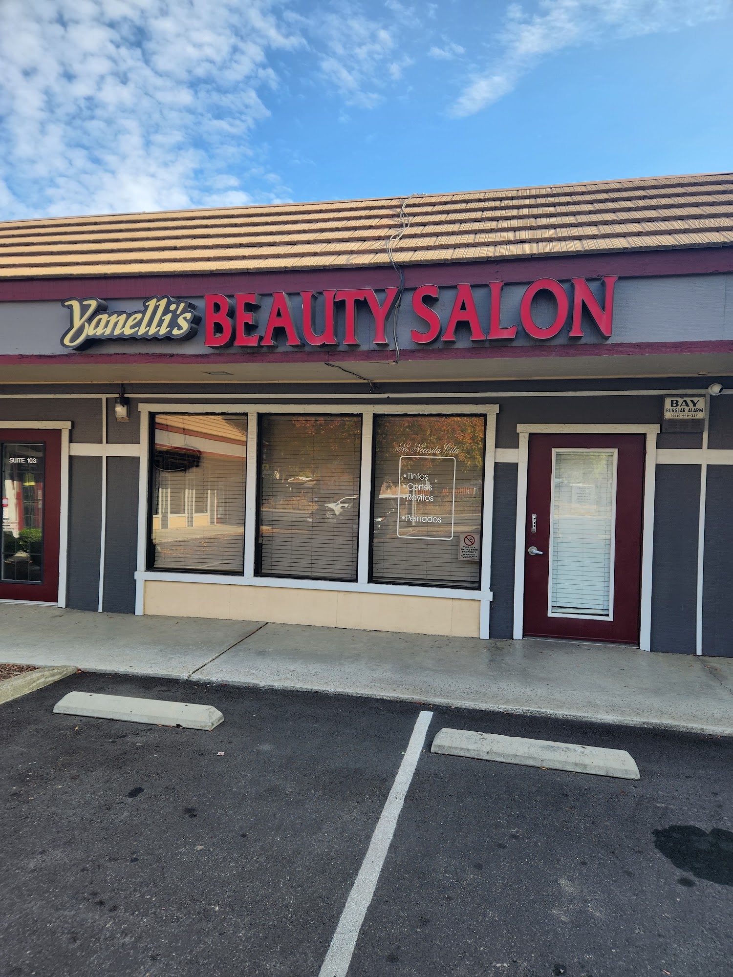 Yanelli Beauty Salon
