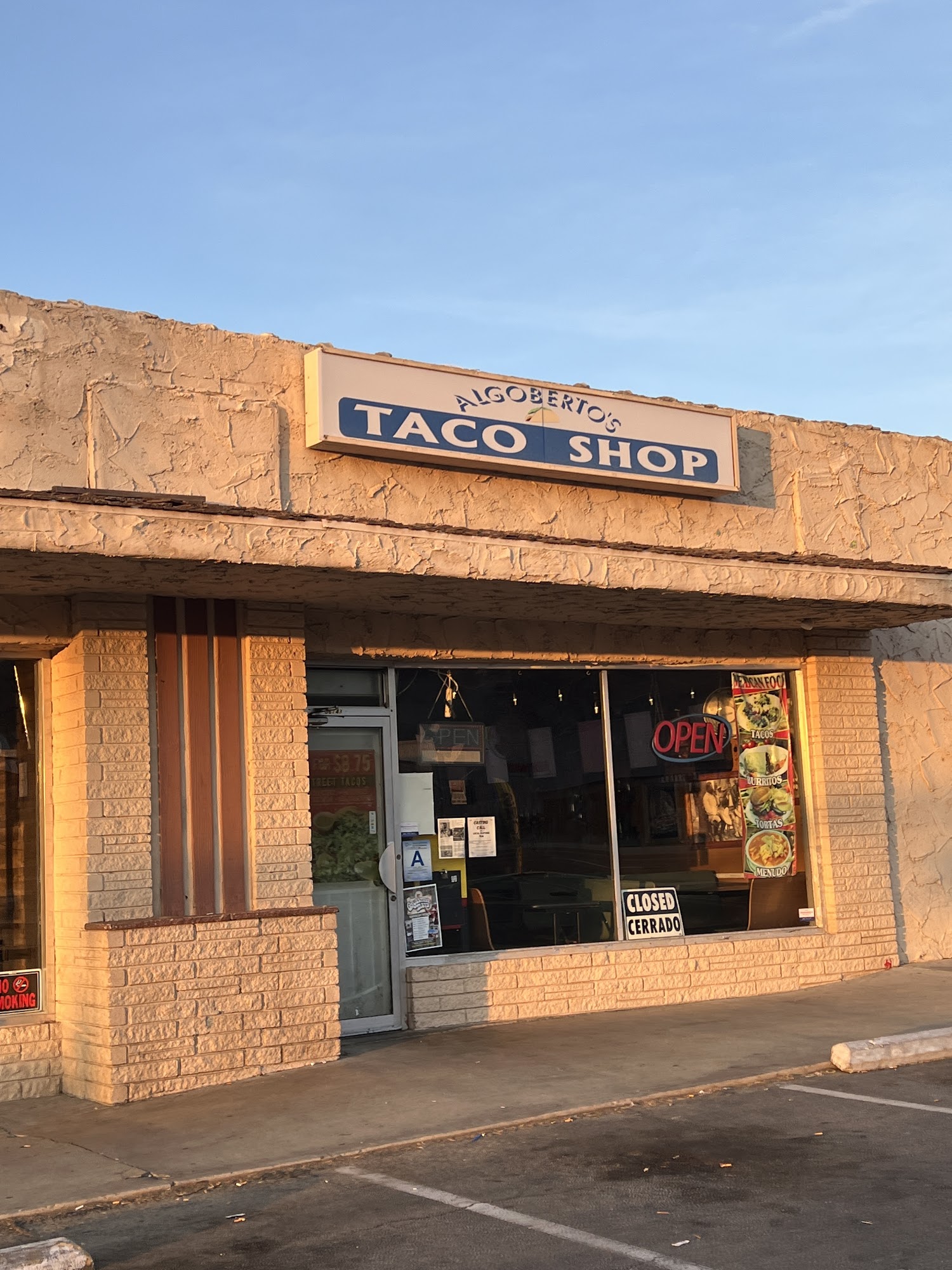 Algoberto's Taco Shop