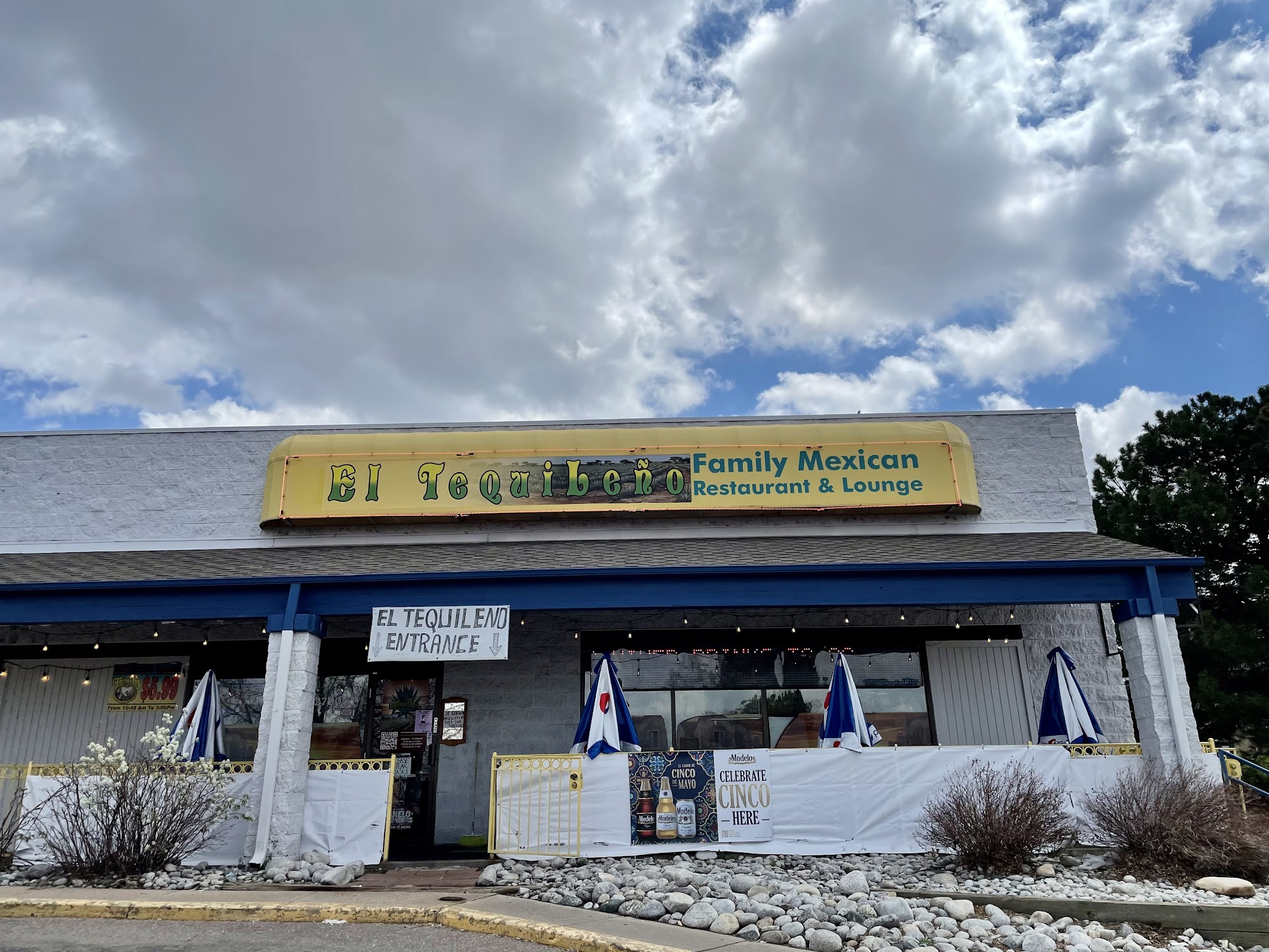 EL TEQUILEÑO Family Mexican Restaurant